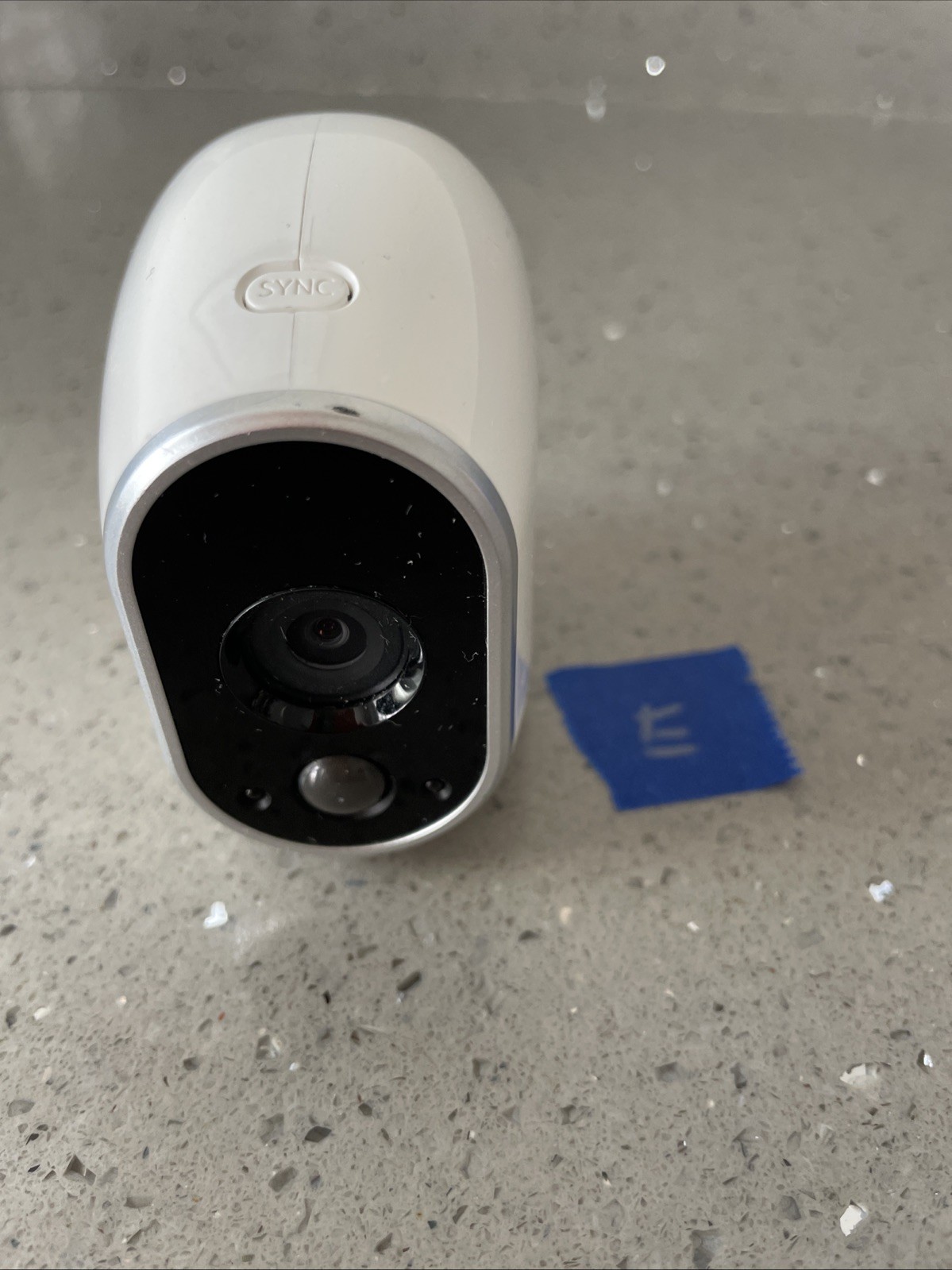 (M) Arlo NETGEAR VMC3030 HD Security Camera Magnetic