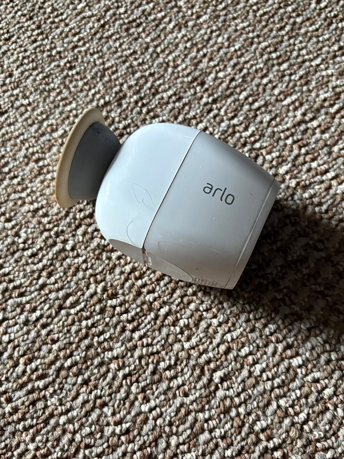 Arlo Pro 2 Camera (VMC4030P) – No battery