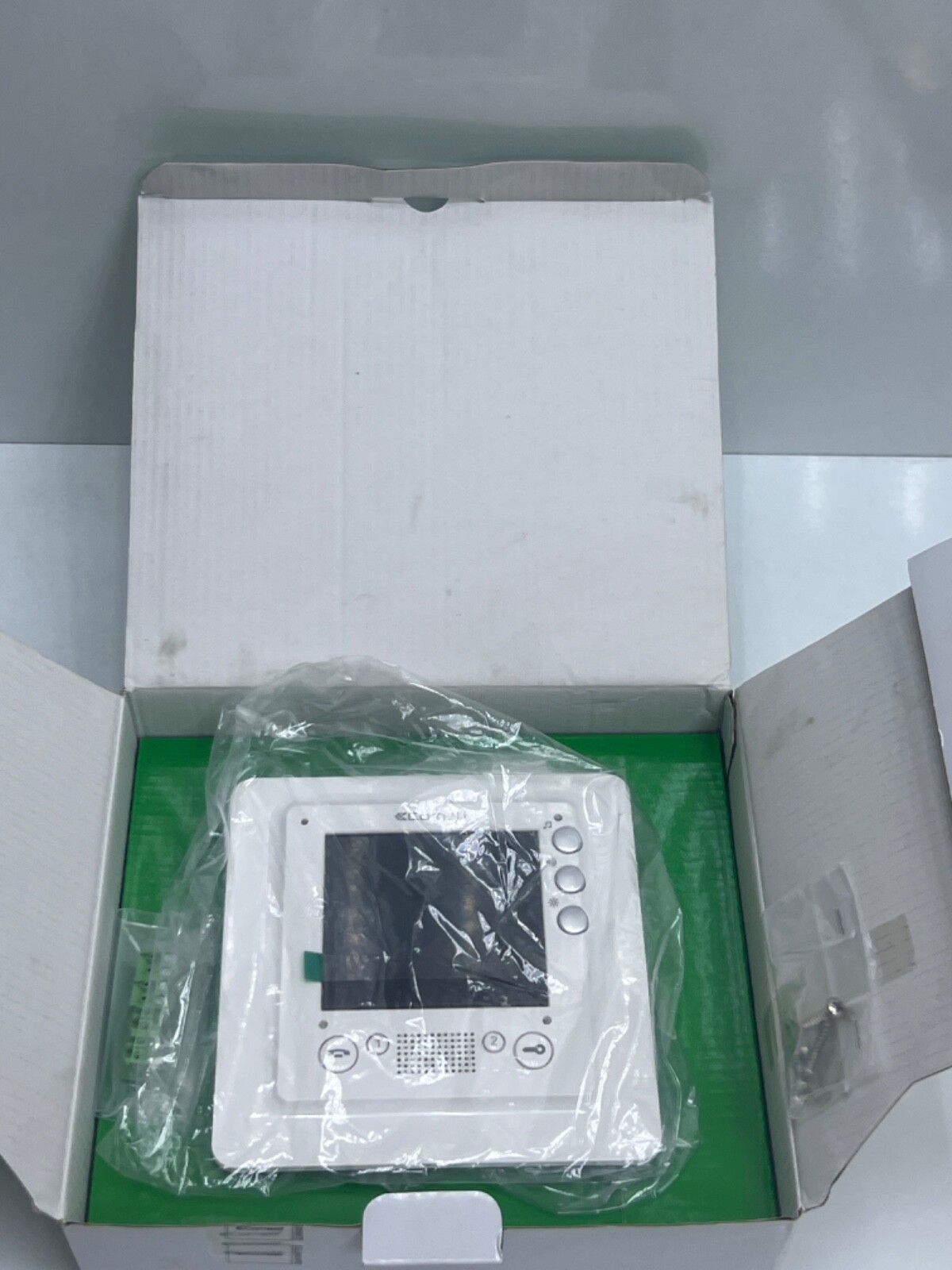 Comelit 6304H ViP Series, Hands-Free Color Monitor, Smart System
