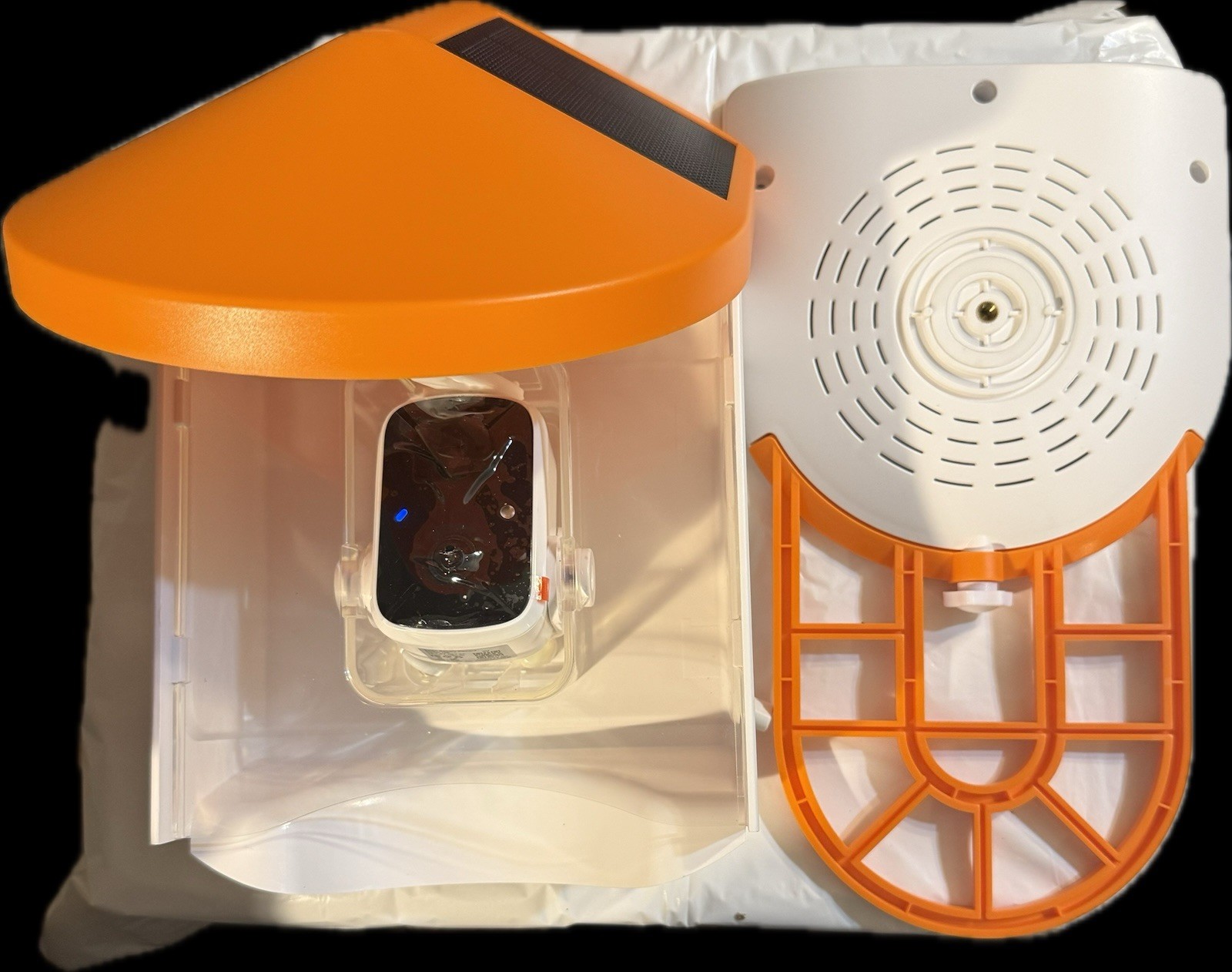Bird Feeder Camera wi Motion Detection, Solar Powered, WiFi, 1080P HD 160 Degree