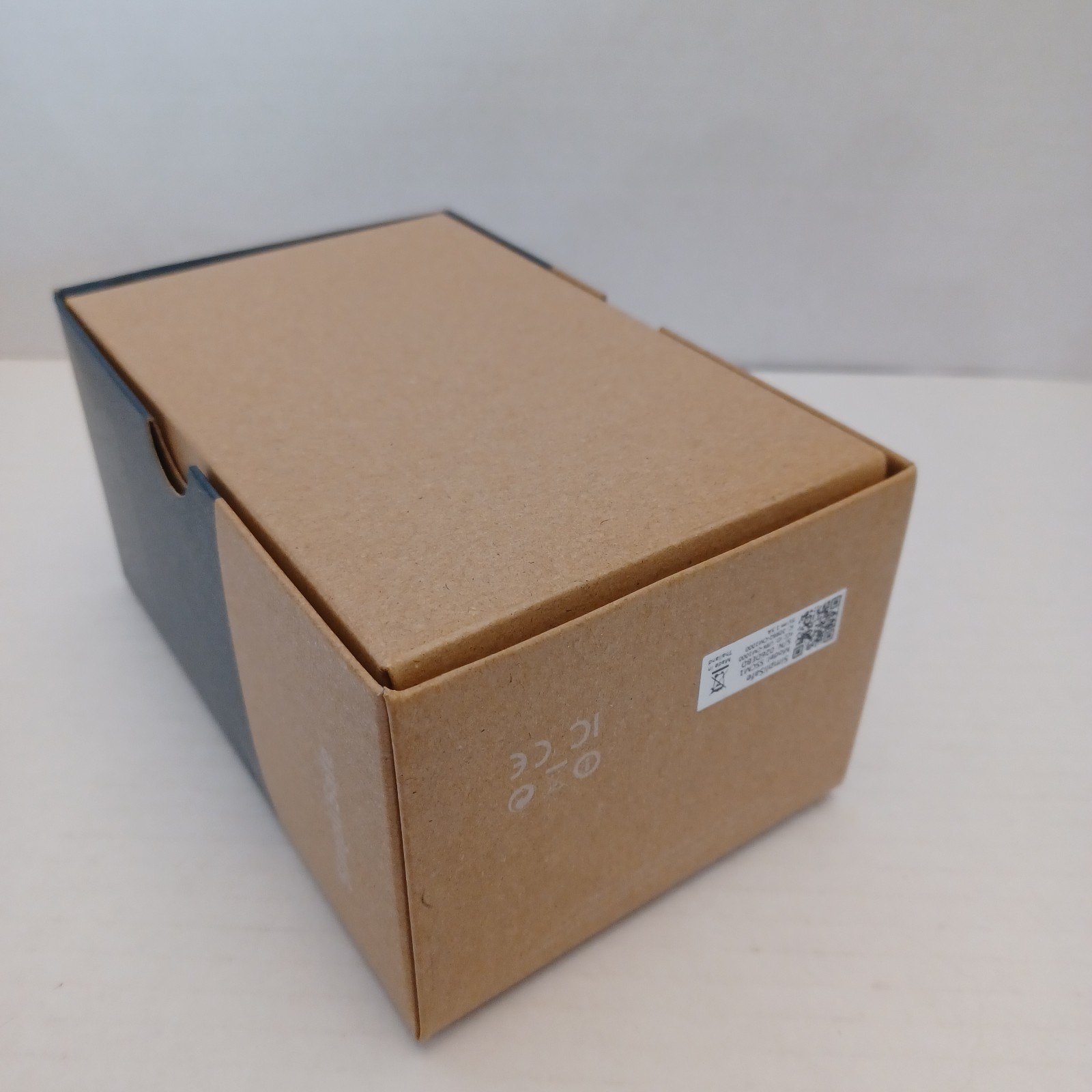 SimpliSafe SimpliCam WiFi HD Indoor Security Camera Model SSCM1 – NEW IN BOX