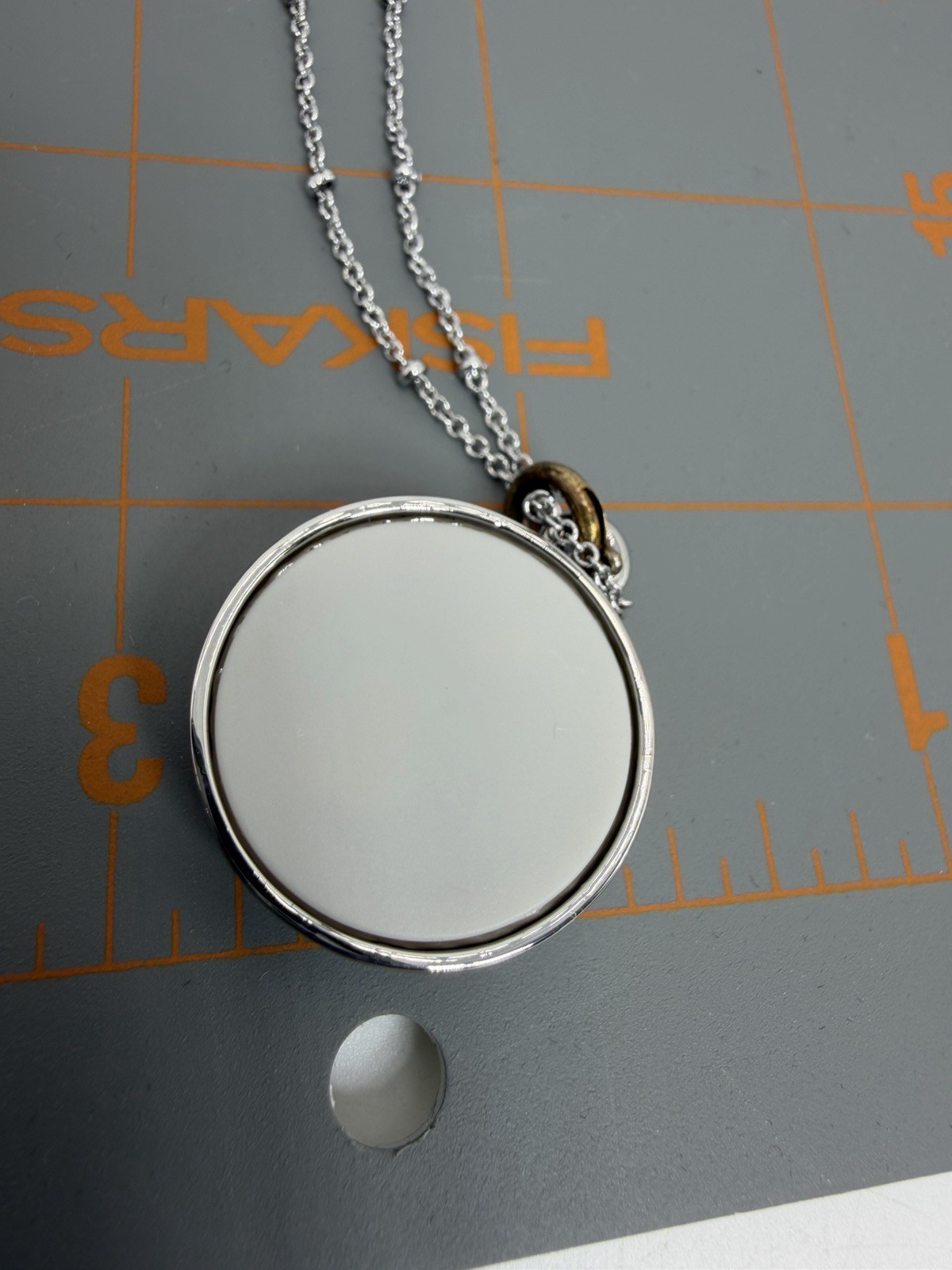 Invisawear Smart Jewelry Personal Safety Device Beaded Silver Chain Necklace New
