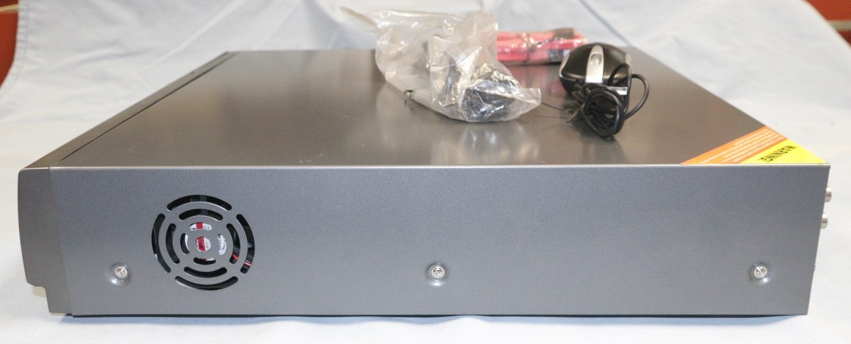 DVR LTS LTD2416 Analog 16 Channel H.264 Pentaplex w Remote Control -New Open Box