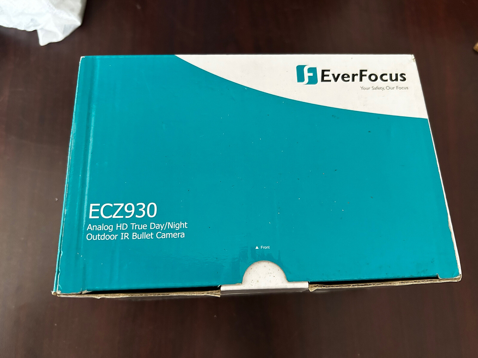 EverFocus – High Res. – Weather Resistant – IR Bullet Camera – ECZ 930. Analog