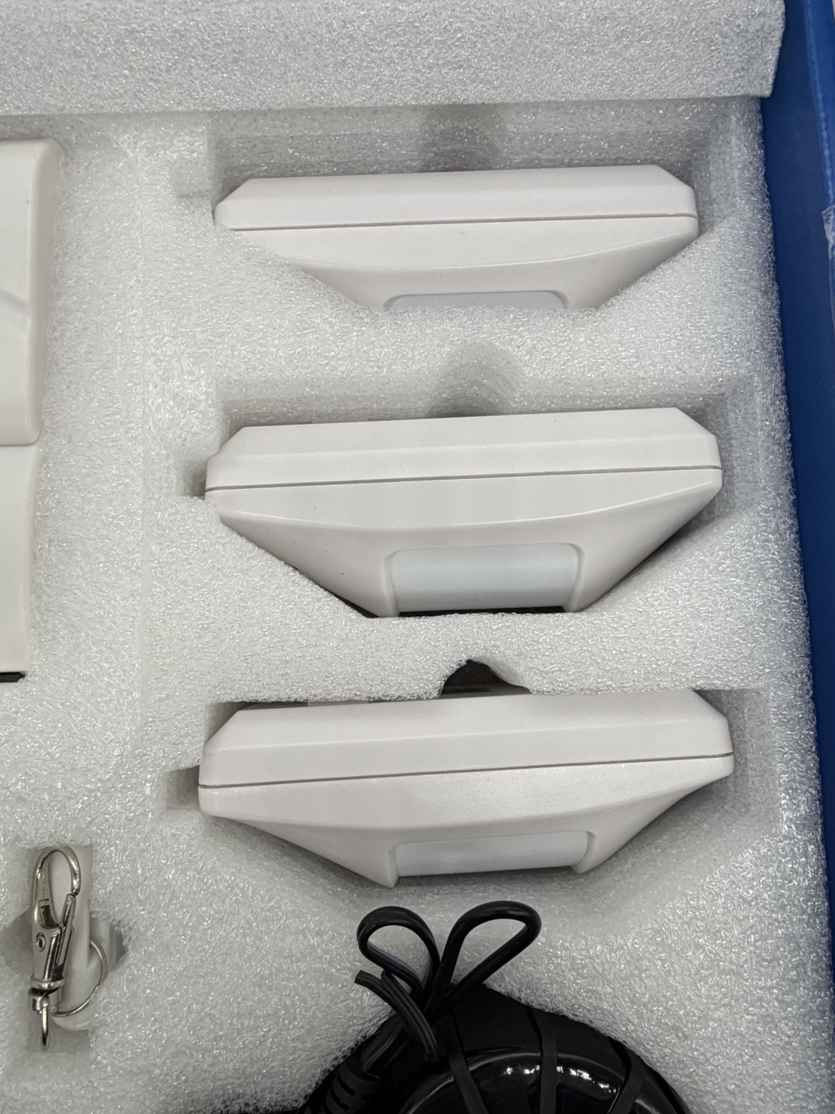 Fortress WiFi Wireless Pro Alarm System Home Business Shop RV. NIB