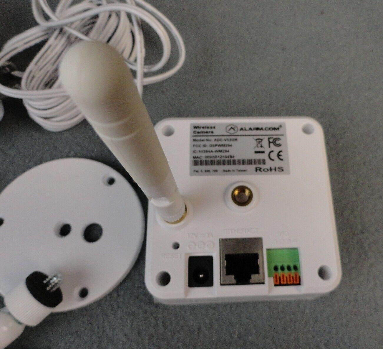 Alarm.com Indoor Wireless Fixed IP Camera with Night Vision ADC-V520IR Untested