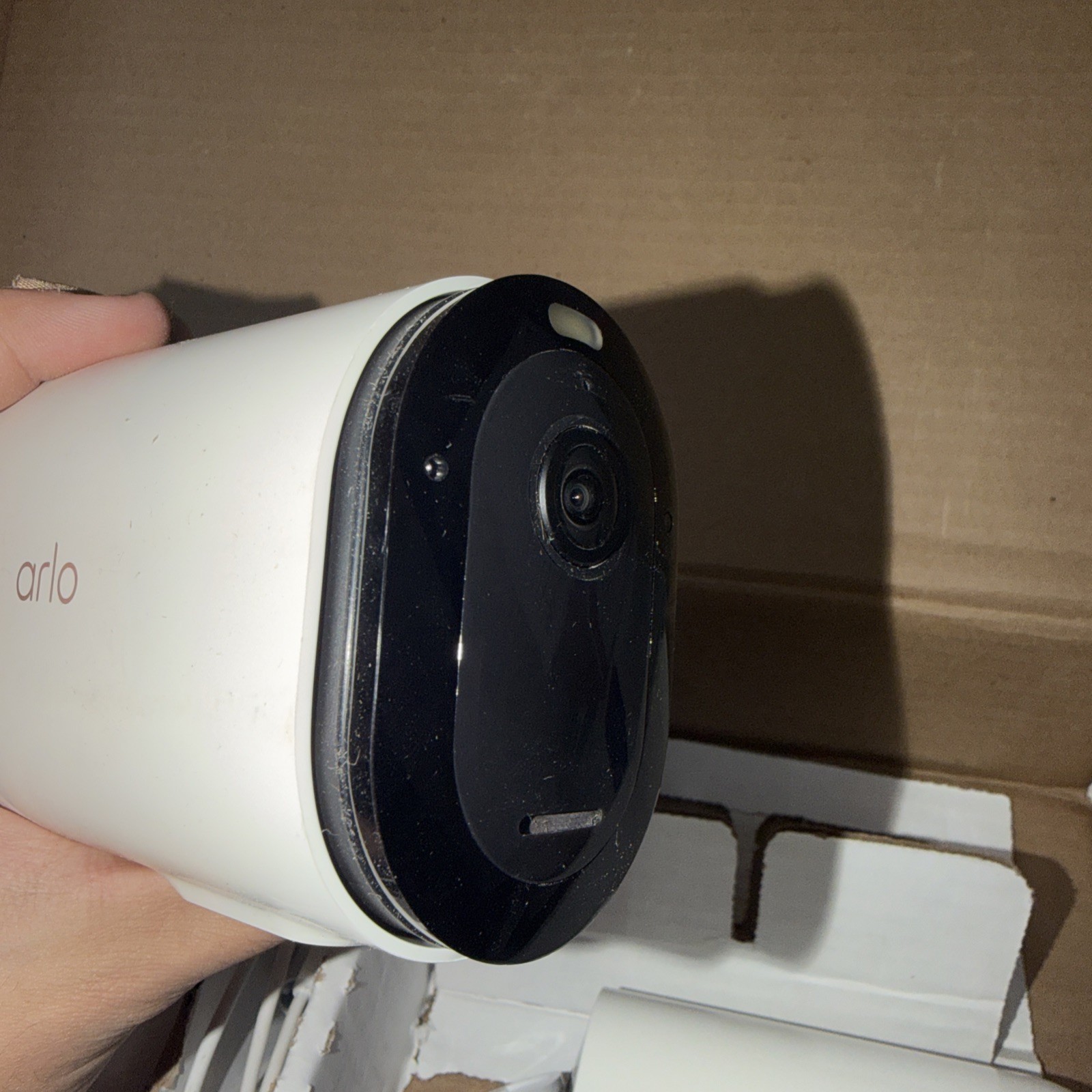 Arlo VMS4452P-100NAR Pro 4 XL Batt 4 Pack + Hub