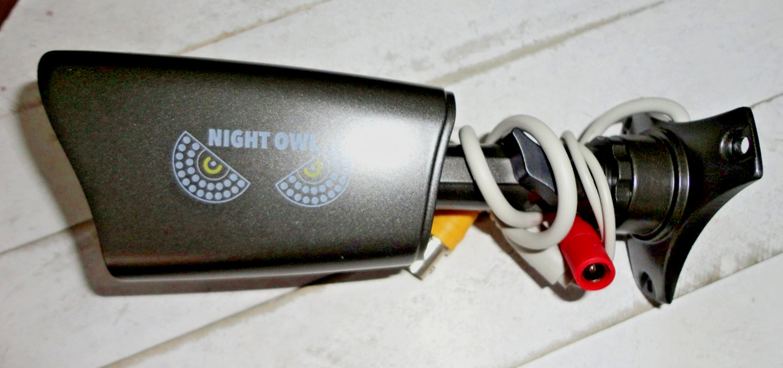 Night Owl HD Analog Day Night Security Add-on Camera CM-724-TU w/ BNC Cable