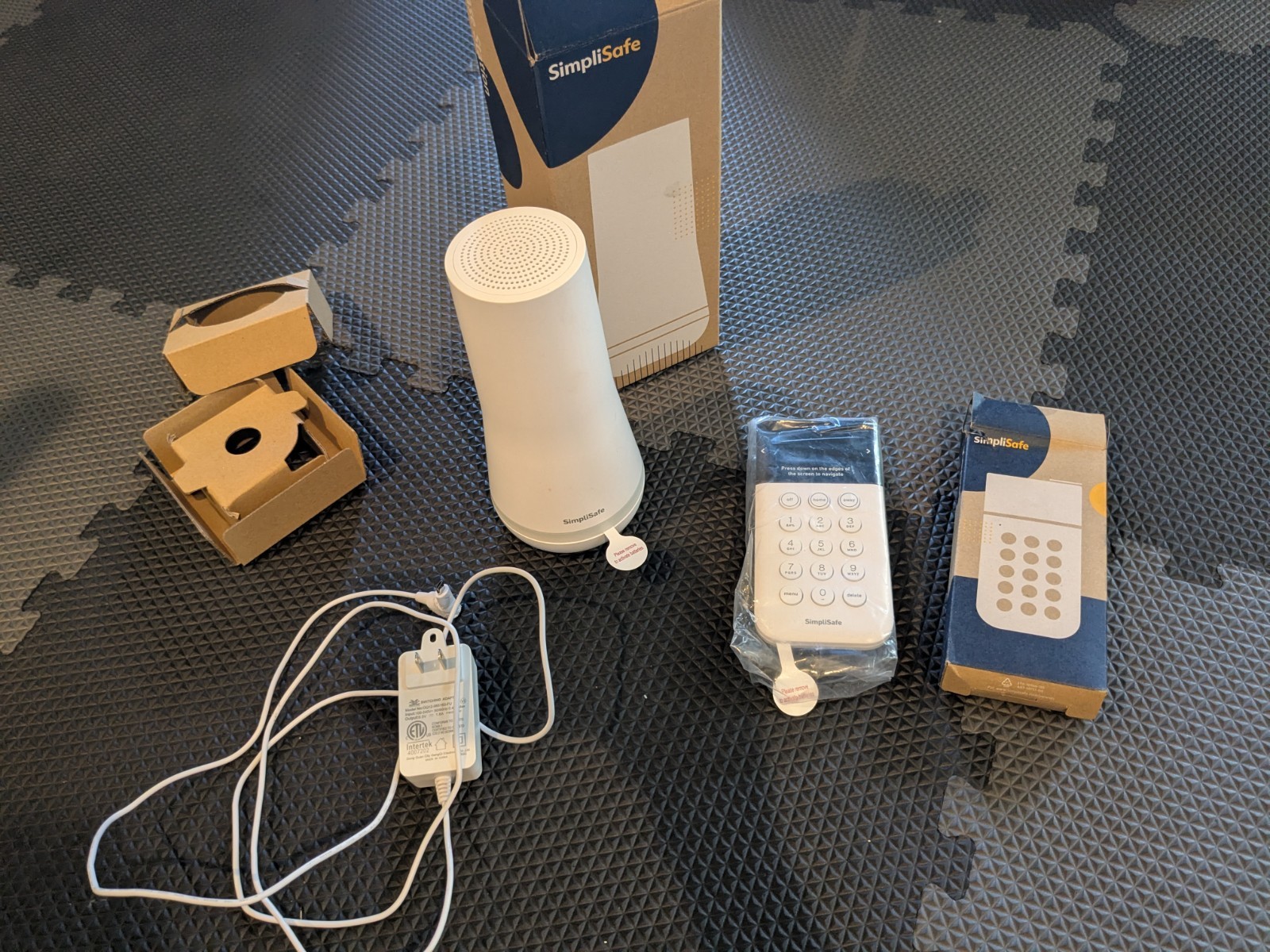 Simplisafe Base And Keypad