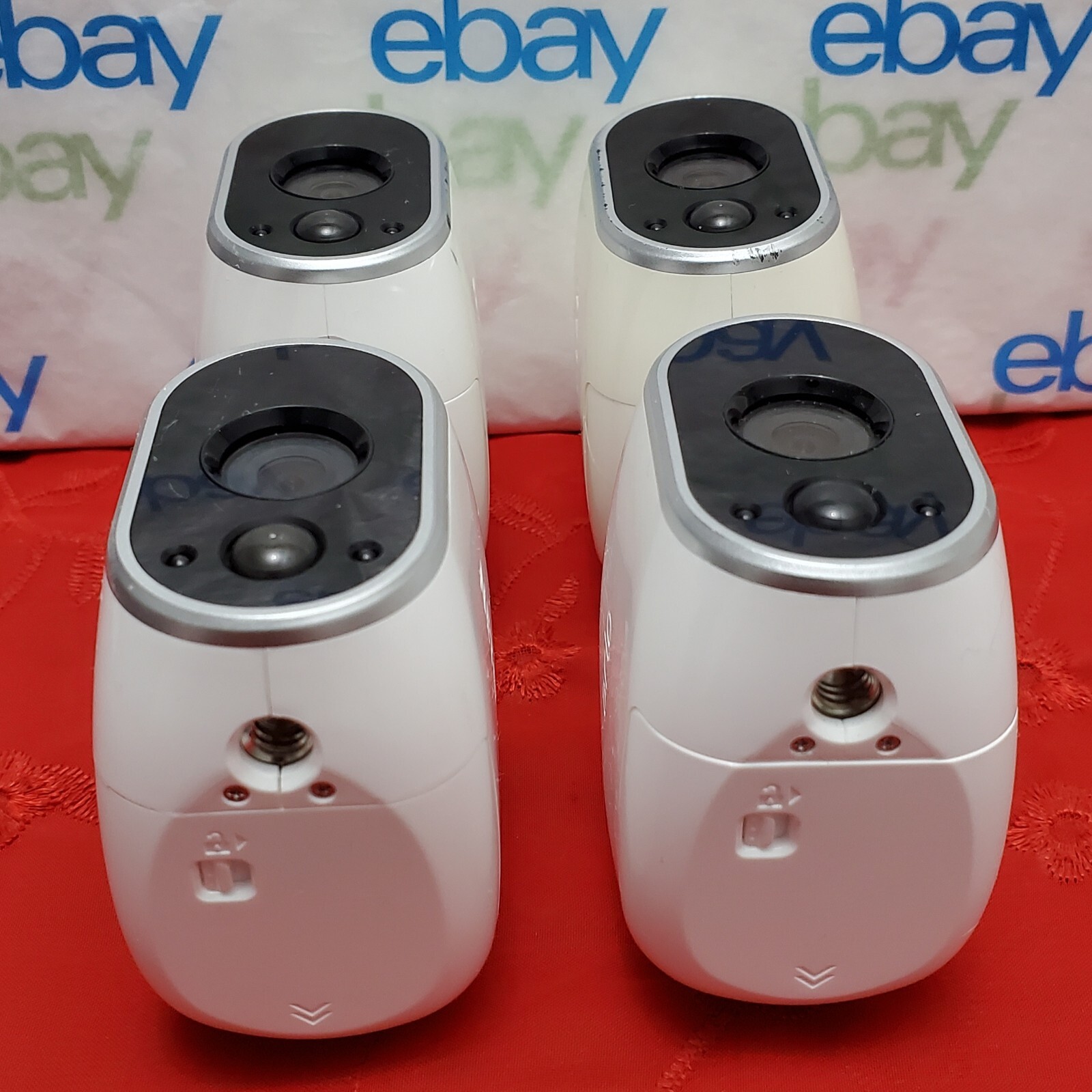 Arlo VMC3030 HD Wireless Add-On Security Camera / Outdoor-Indoor / Night Vision