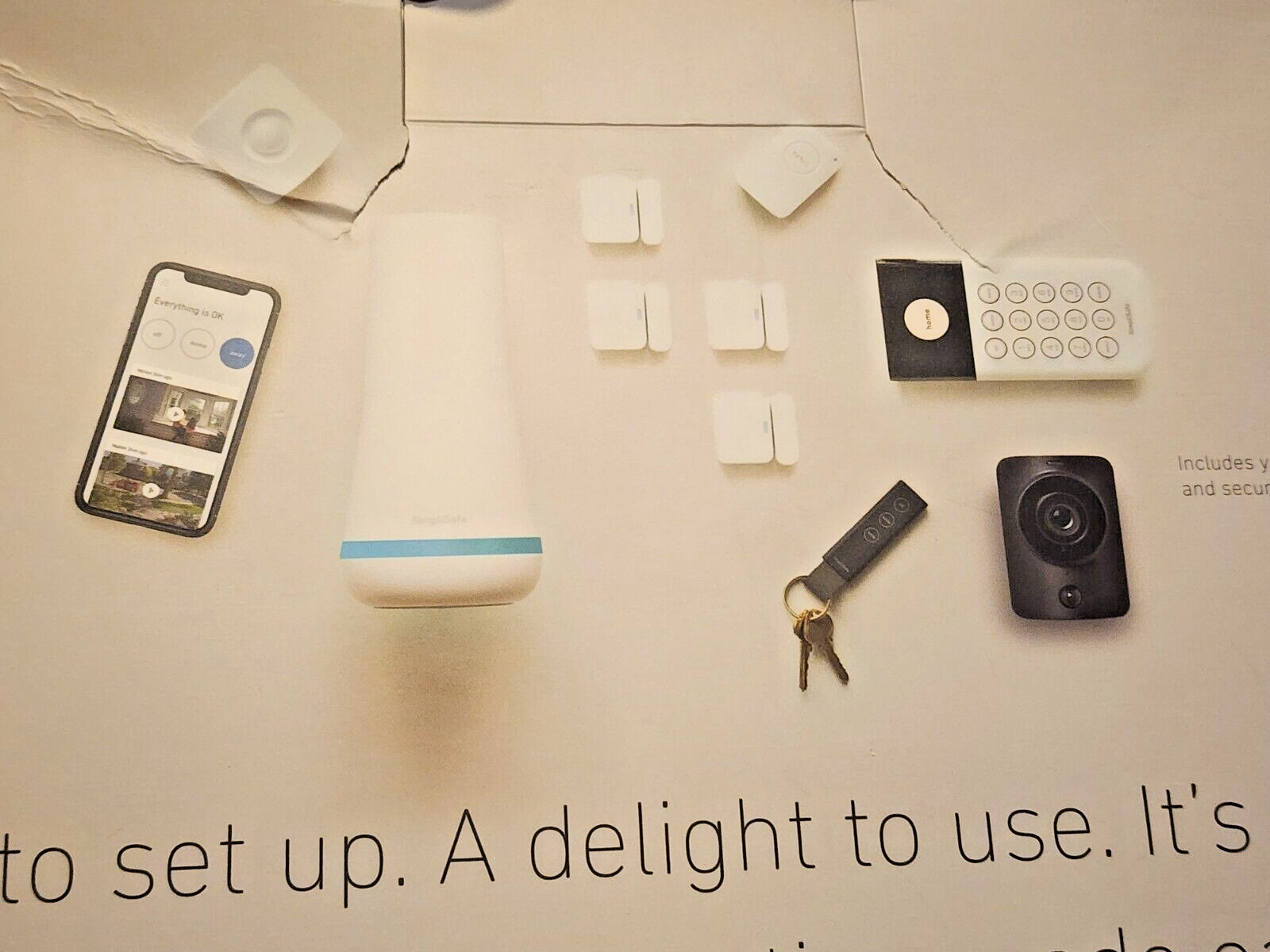 SimpliSafe HSK103 Home Security Kit with HD Camera – White (10 Pieces) (1444290)