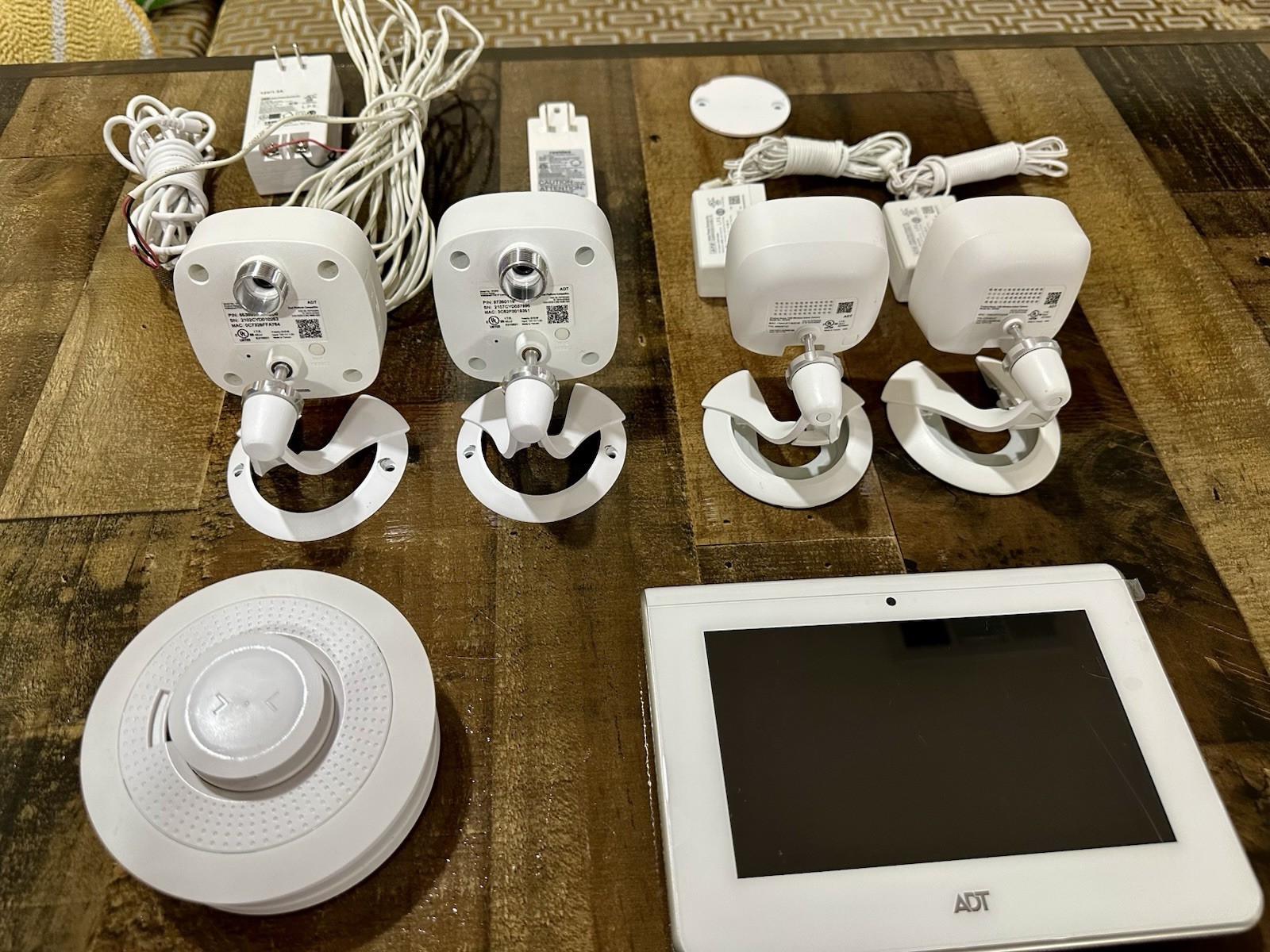 ADT Command Security System 4 Cameras OC845 RC845 Smart Home Touchscreen