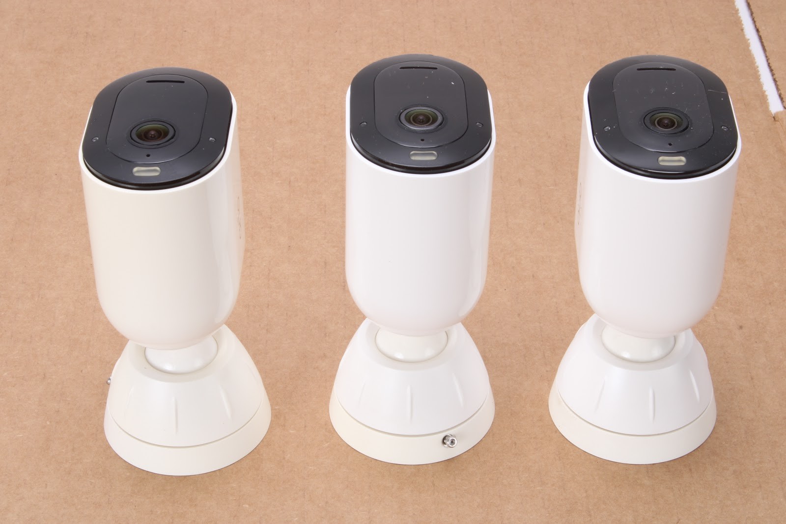 Arlo VMC4350P-1BYNAS Pro 4 Spotlight Camera Security Bundle With Accessories