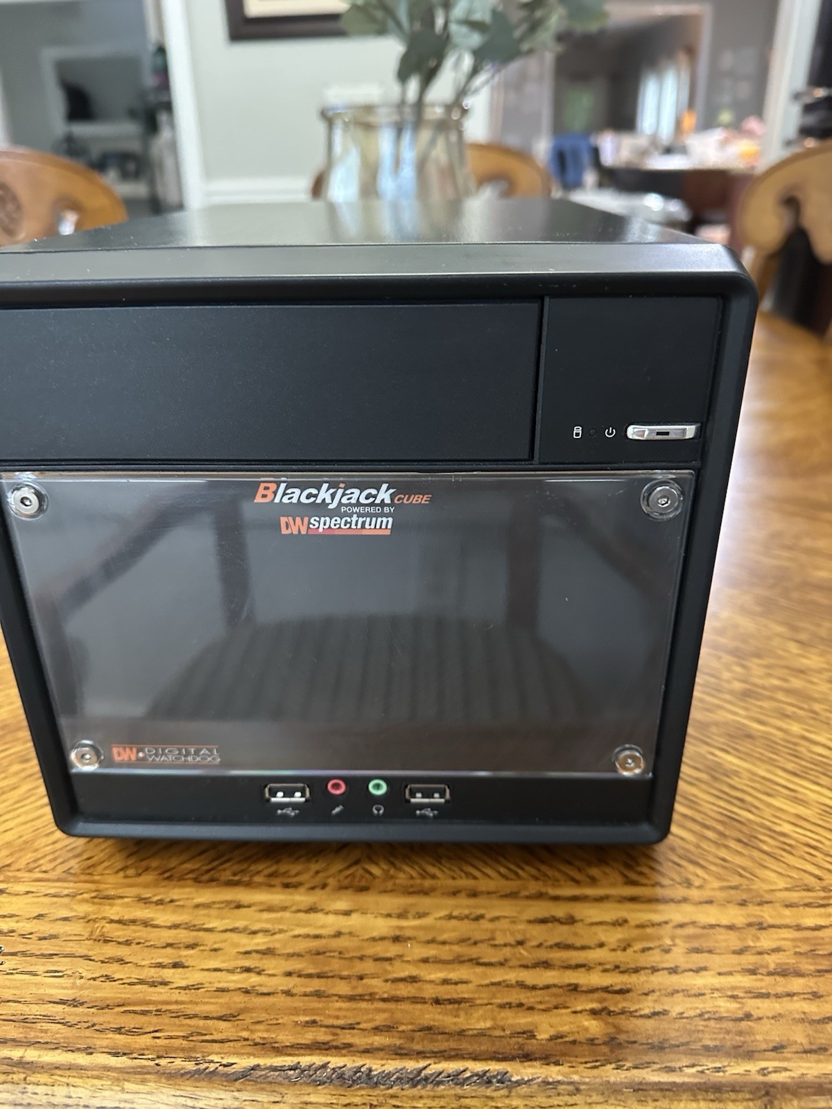 Digital Watchdog Blackjack Cube NVR IP System w/ 5 Cameras & 2 Netgear GS108PE