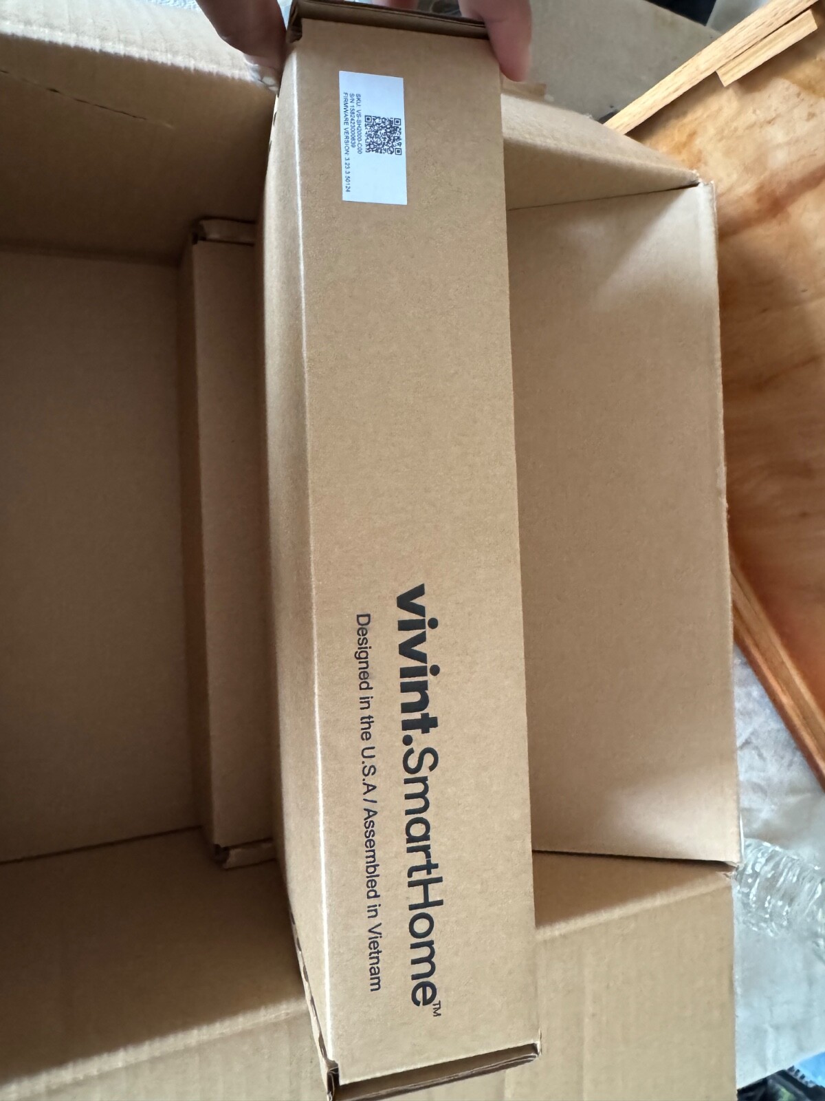 NEW ?2025 Vivint Smart Home Sky Control Panel Smart Hub VS-SH2000-C00