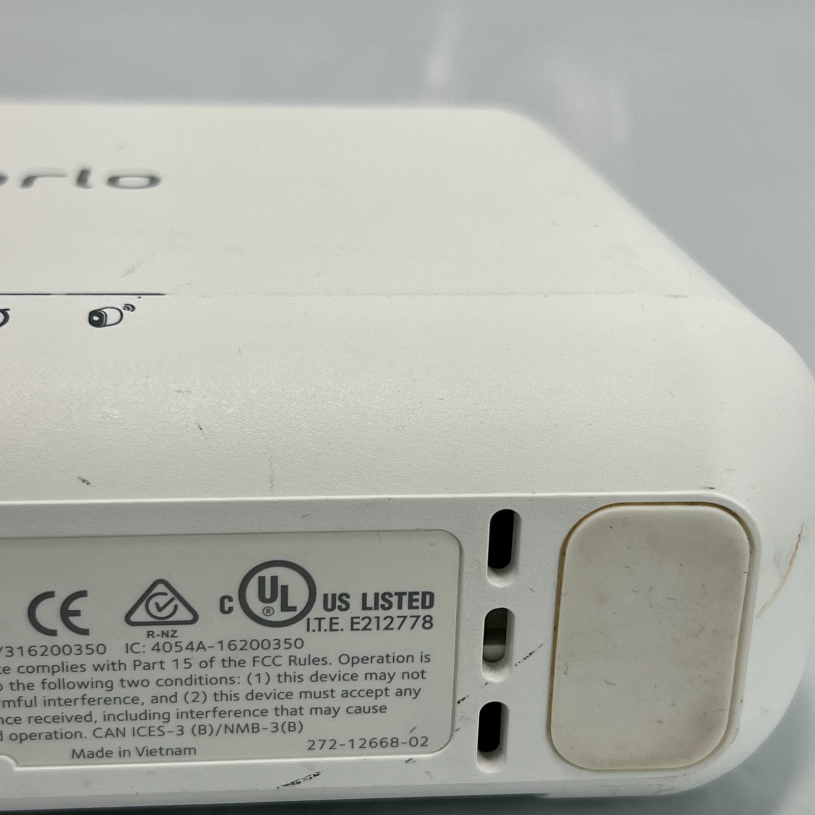 Netgear Arlo Pro 2 VMC4030P Wireless Security Cameras W Base Station VMB4000 x6