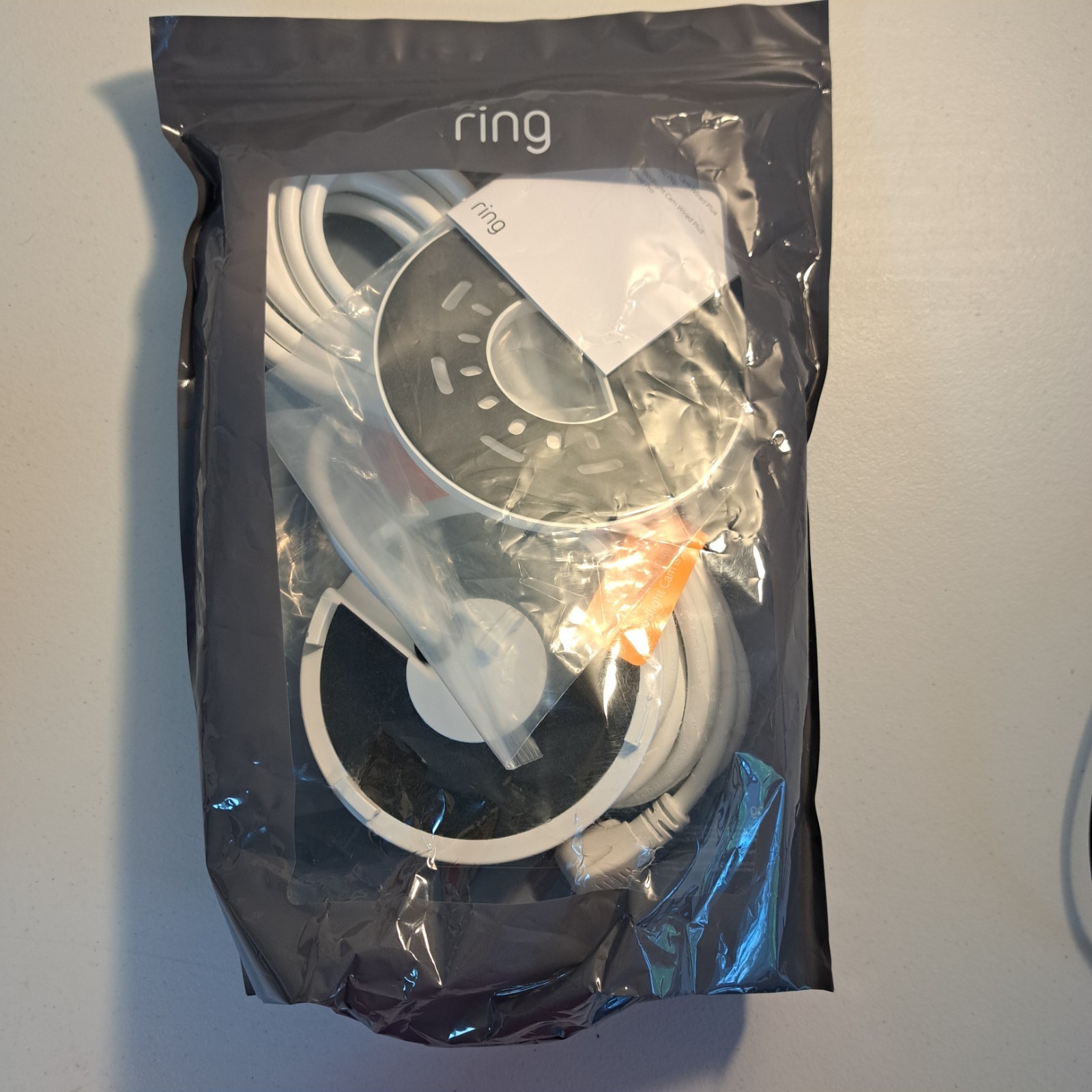 New Ring Plug-In Mount for Floodlight Cams – White