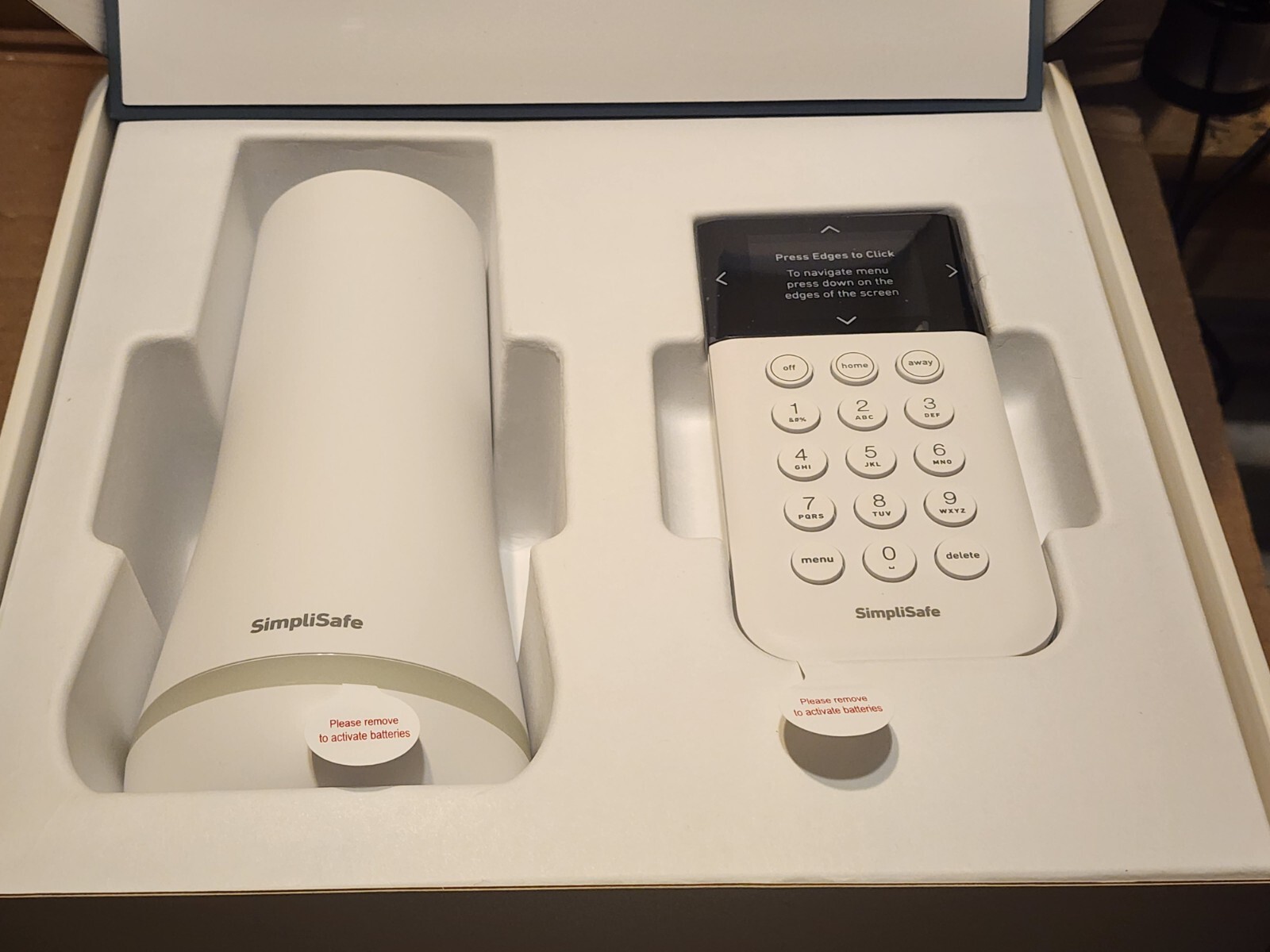 SimpliSafe HSK103 Home Security Kit with HD Camera – White (10 Pieces) (1444290)