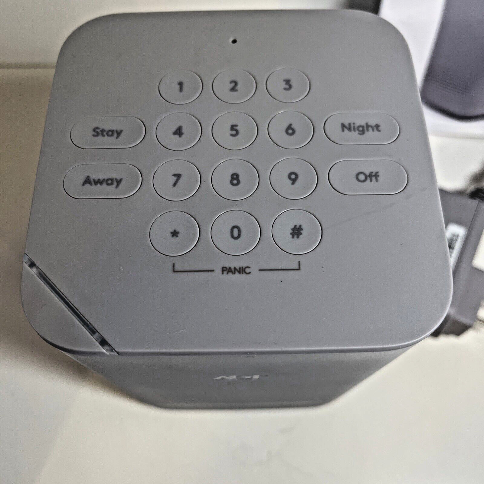 Smart Home Hub Master Base Unit BLUE By ADT Model S40LR0-01 Graphite w/ Cord