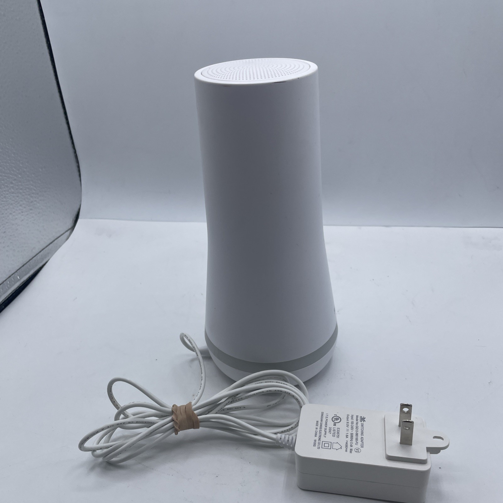 SimpliSafe Base Station SSBS3 Home Security System with Cord