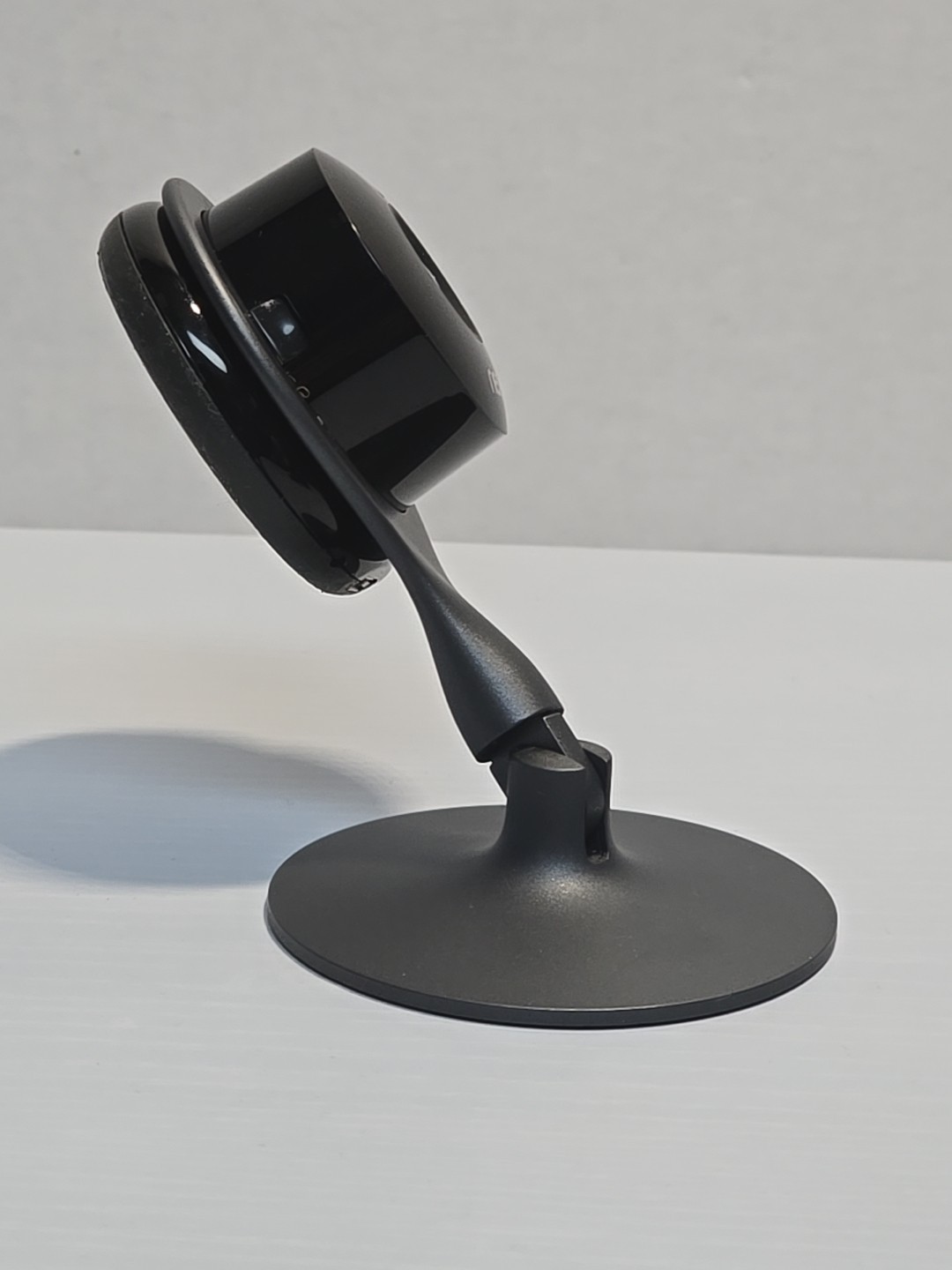 Google Nest Cam Indoor Security Camera A0005 (1st Gen) Black USB Pre-owned READ