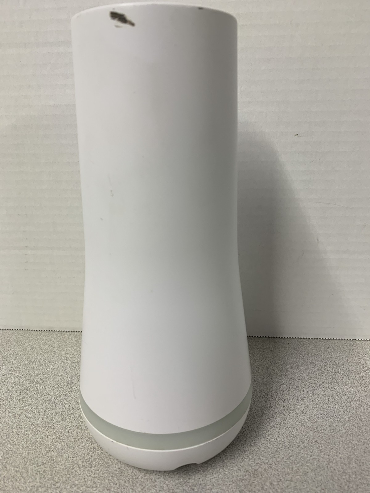 **Bundle-SimpliSafe Base Station , Wireless Keypad & Security Camera UNTESTED
