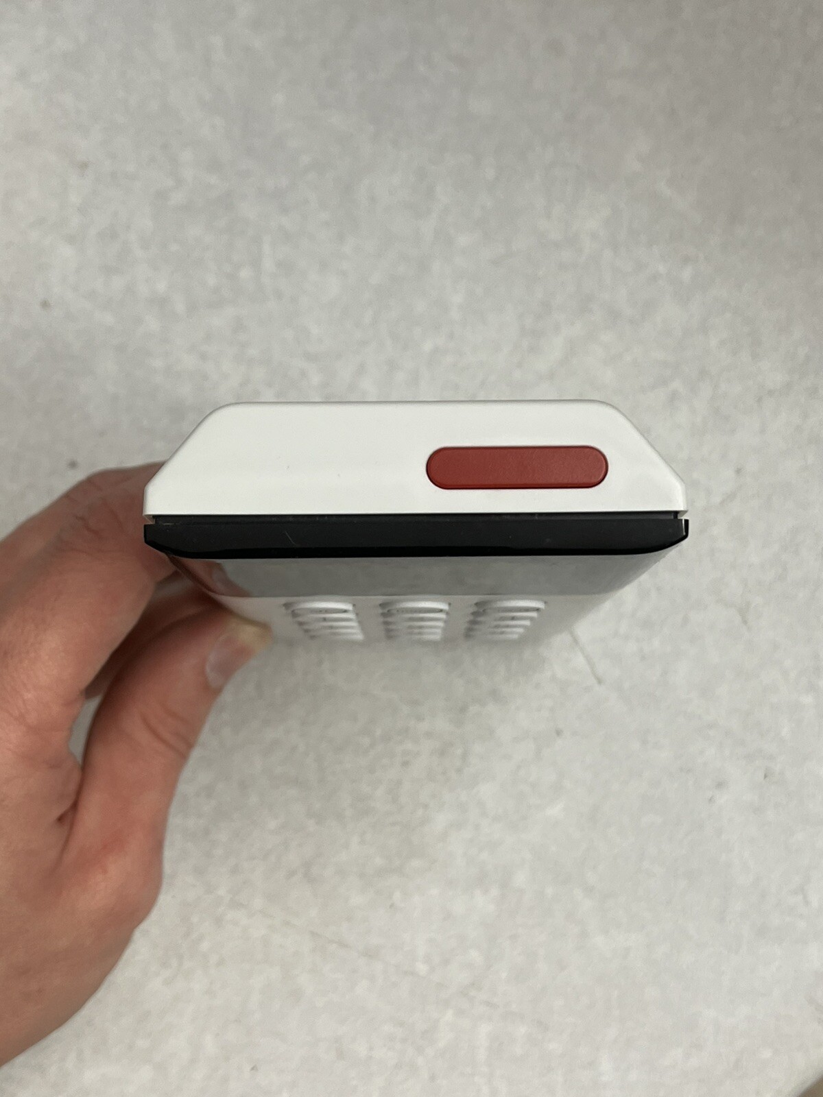SimpliSafe Wireless Home Security Base Station (SSBS3) & Keypad (SSKP3)
