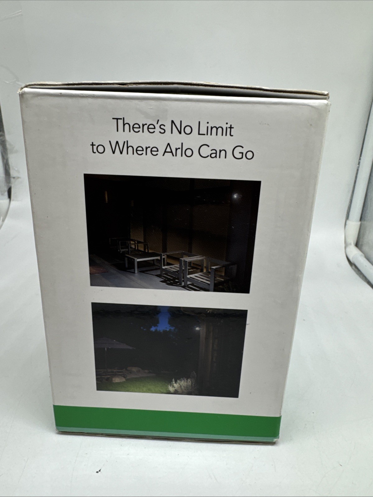 Arlo Indoor/Outdoor Smart Home Security Light Motion Sensor Add On AL1101-100NAS