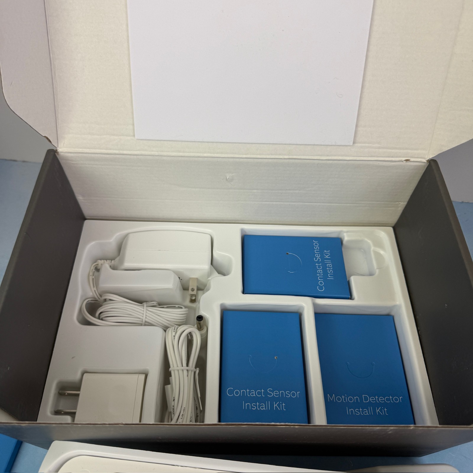 Ring Alarm Wireless Home Security 10 Kit (1st Gen) – White 4K11S7. Open Box