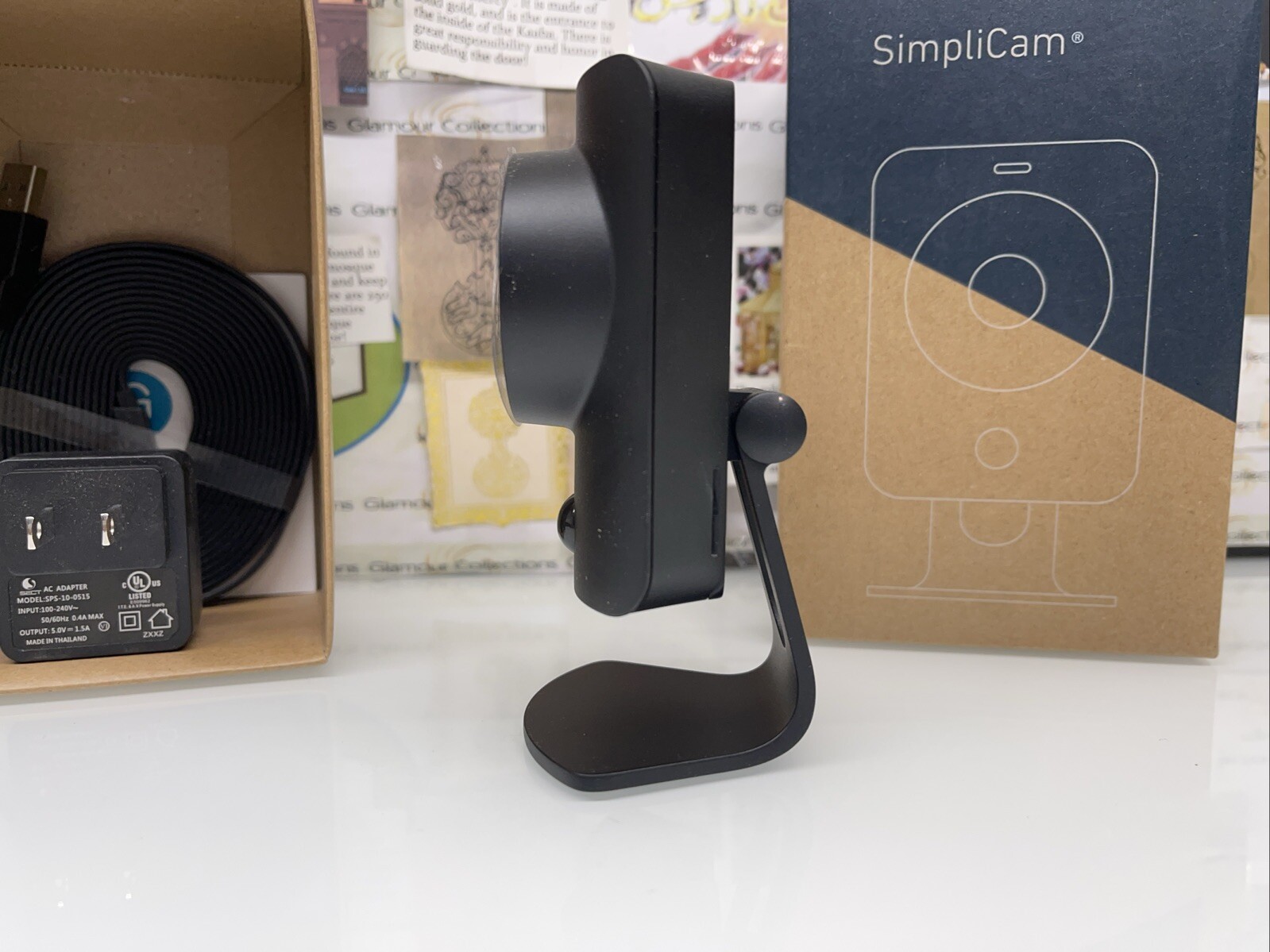 SimpliSafe SimpliCam Indoor HD Wi-Fi Security Camera SSCM1 (C1)