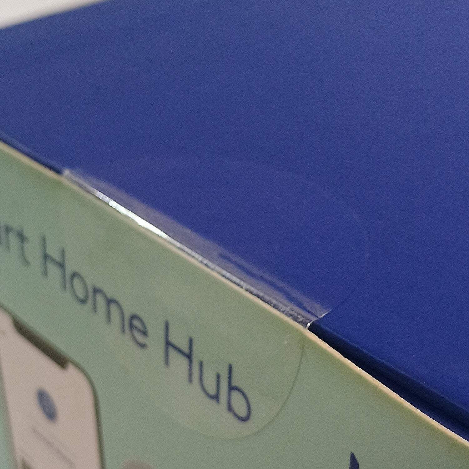 New Blue S40LR0-01 Smart Home Hub Gray Home Security Bundle S40LR0-01