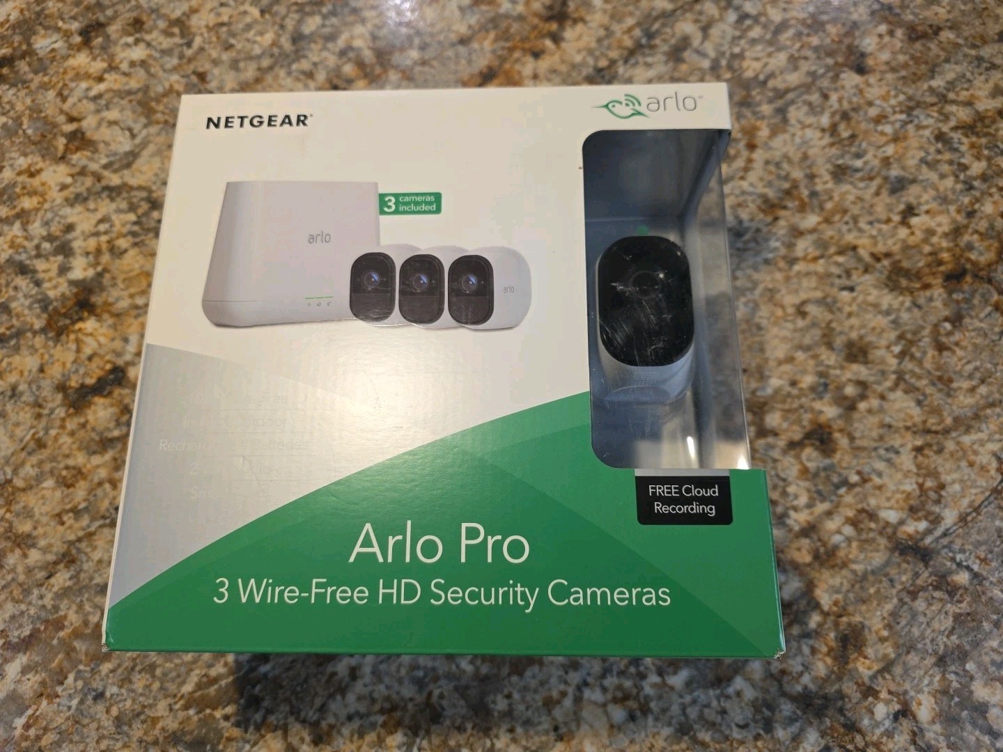 Arlo Pro Netgear VMS4330-100NAS 3 Camera HD Security System Brand New In Box
