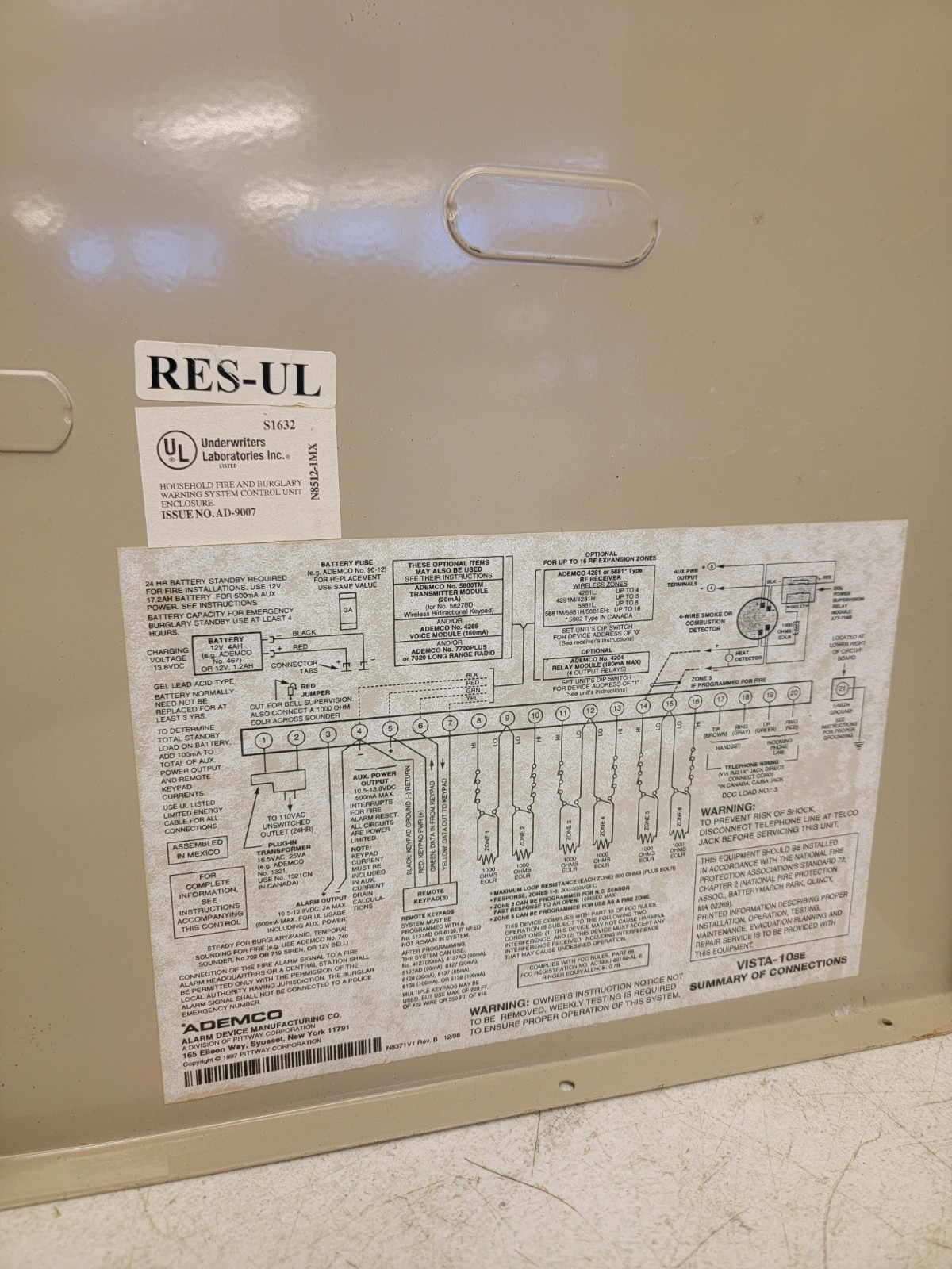 ADEMCO Honeywell VISTA-10SE in Enclosure w/ Rocket Battery ES 4-12