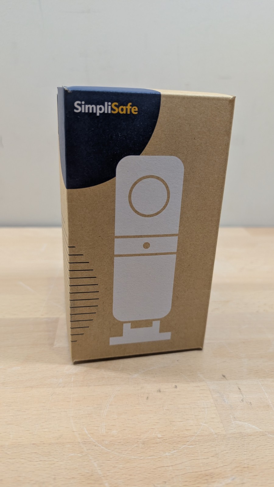 SimpliSafe CM006 Smart Alarm Night Vision Motion Camera Wireless Indoor Security