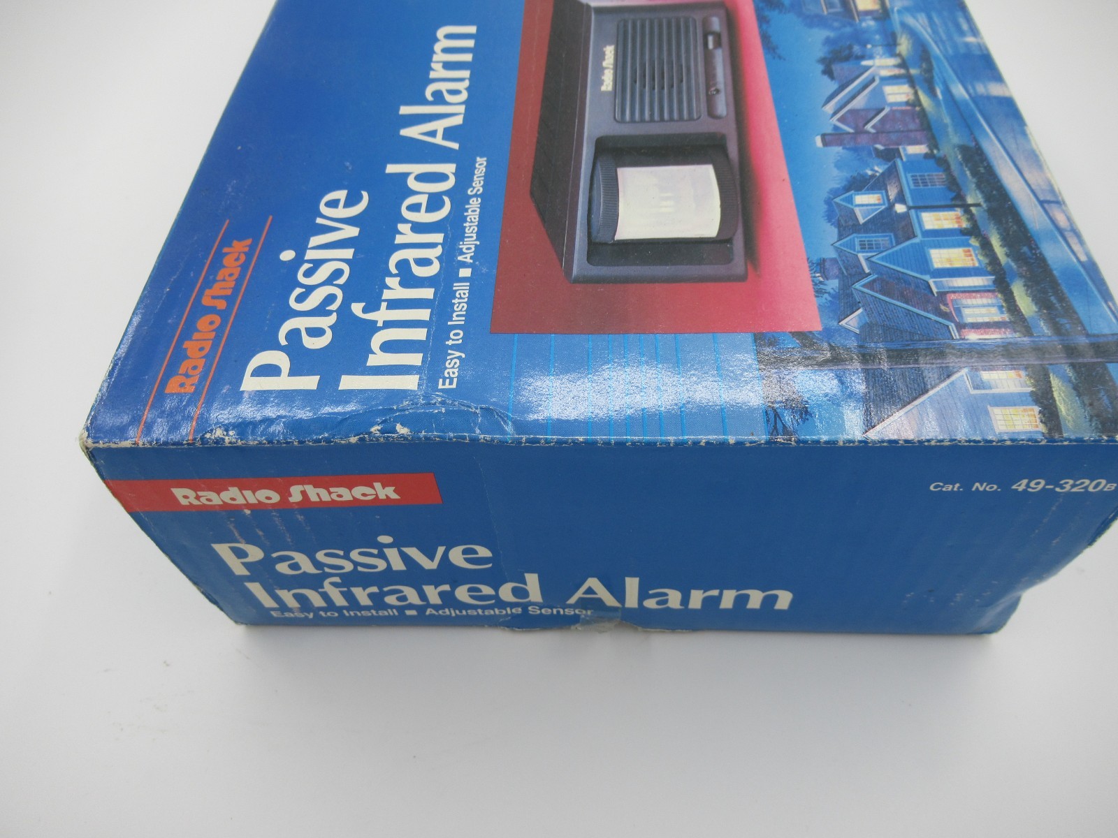 Radio Shack Passive Infrared Alarm Catalog No. 49-320B For Parts or Repair