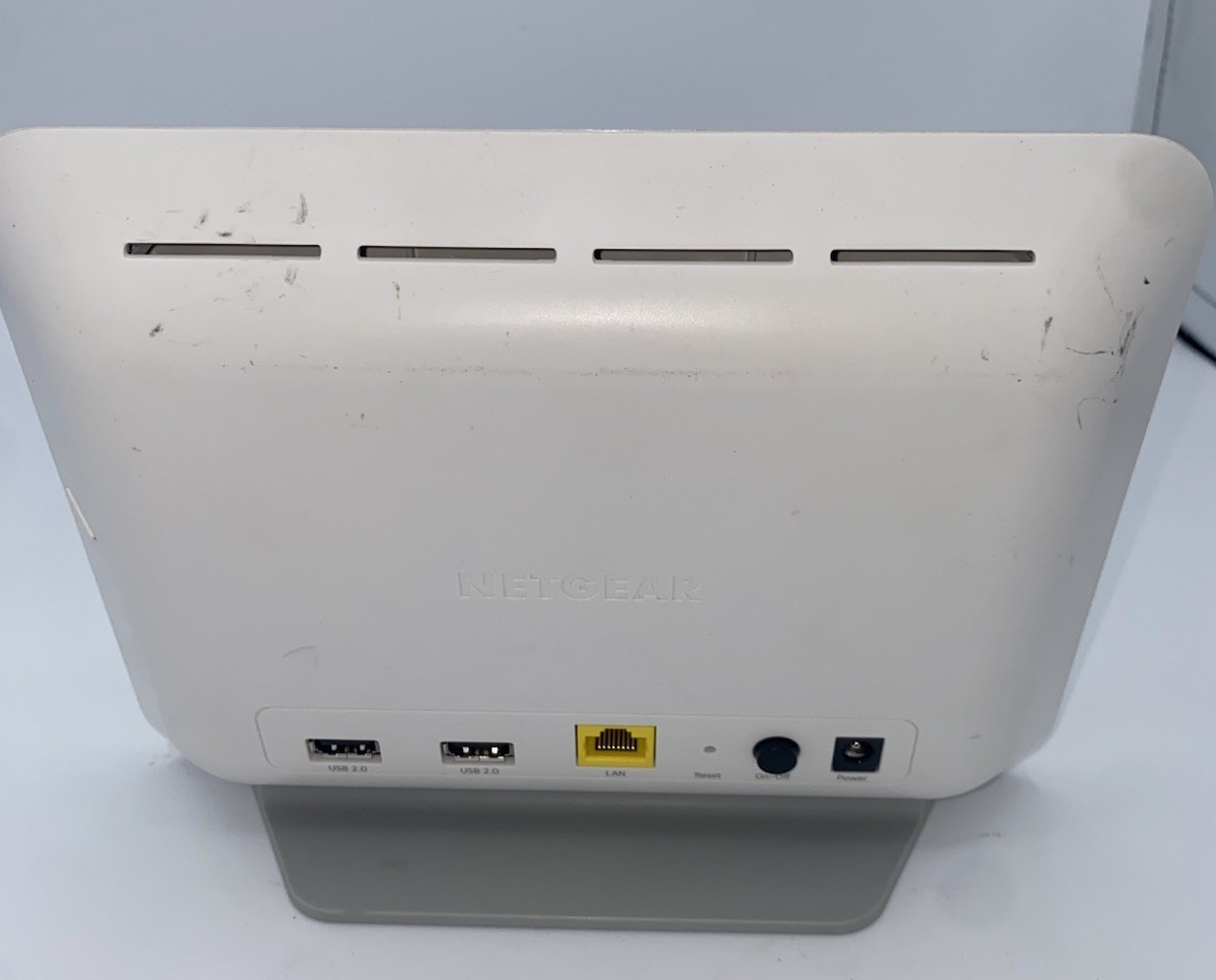 Netgear VMB3000 Base Station – No Power Cord – Untested