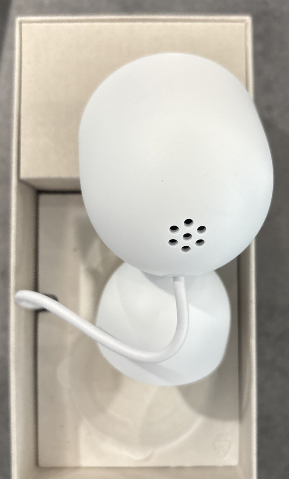 Google Nest Cam Indoor (Wired, 3rd Gen) – Security Camera, 2K Video & Gemini