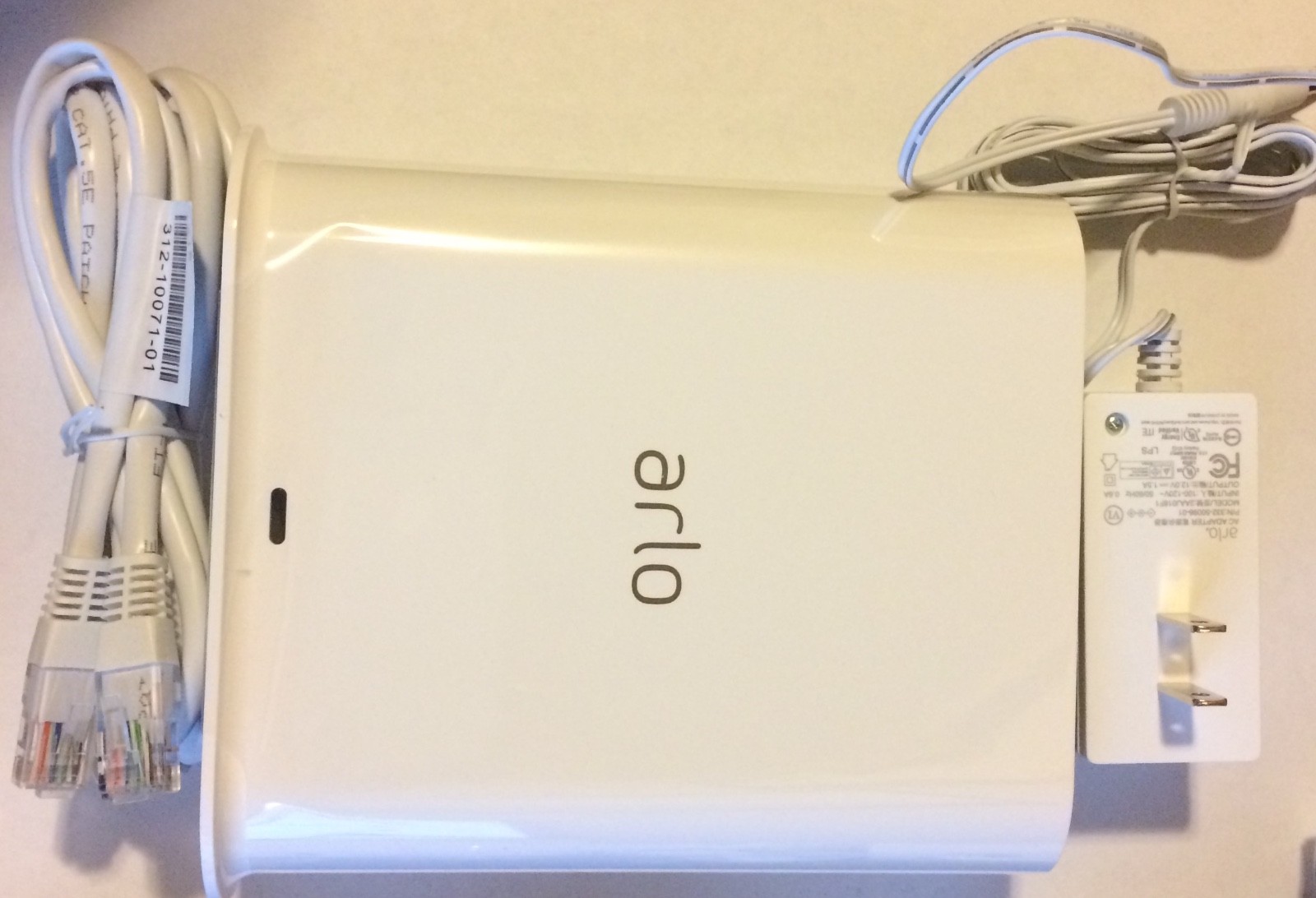 Arlo VMB4540 Smart Hub Base Station Works For Ultra Pro 2/3/4 White With Adapter