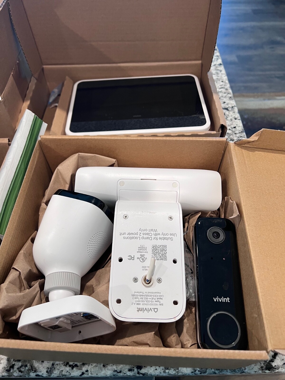 Vivint home security equipment, barely used