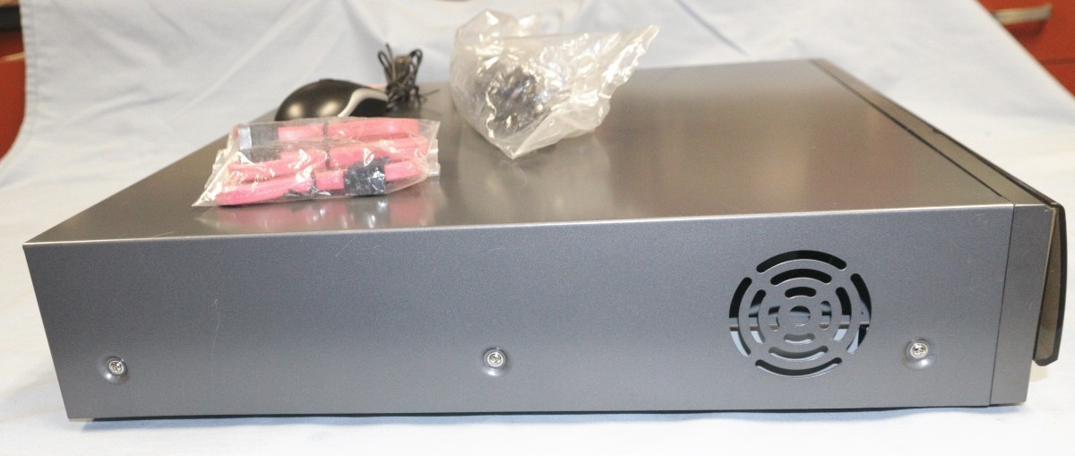 DVR LTS LTD2416 Analog 16 Channel H.264 Pentaplex w Remote Control -New Open Box