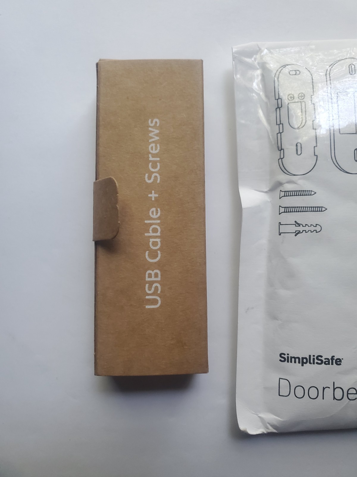 Simplisafe Doorbell Angle Kit SSDBWK3 with USB Cable and Screws Bundle – Gray