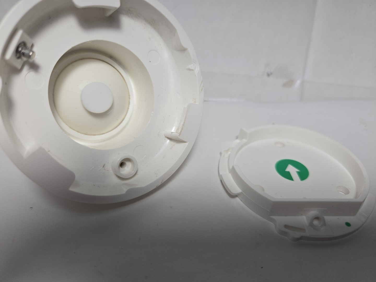 Arlo Anti-Theft Housing Mount for Pro 3 4 5S Ultra, Floodlight Pro 3