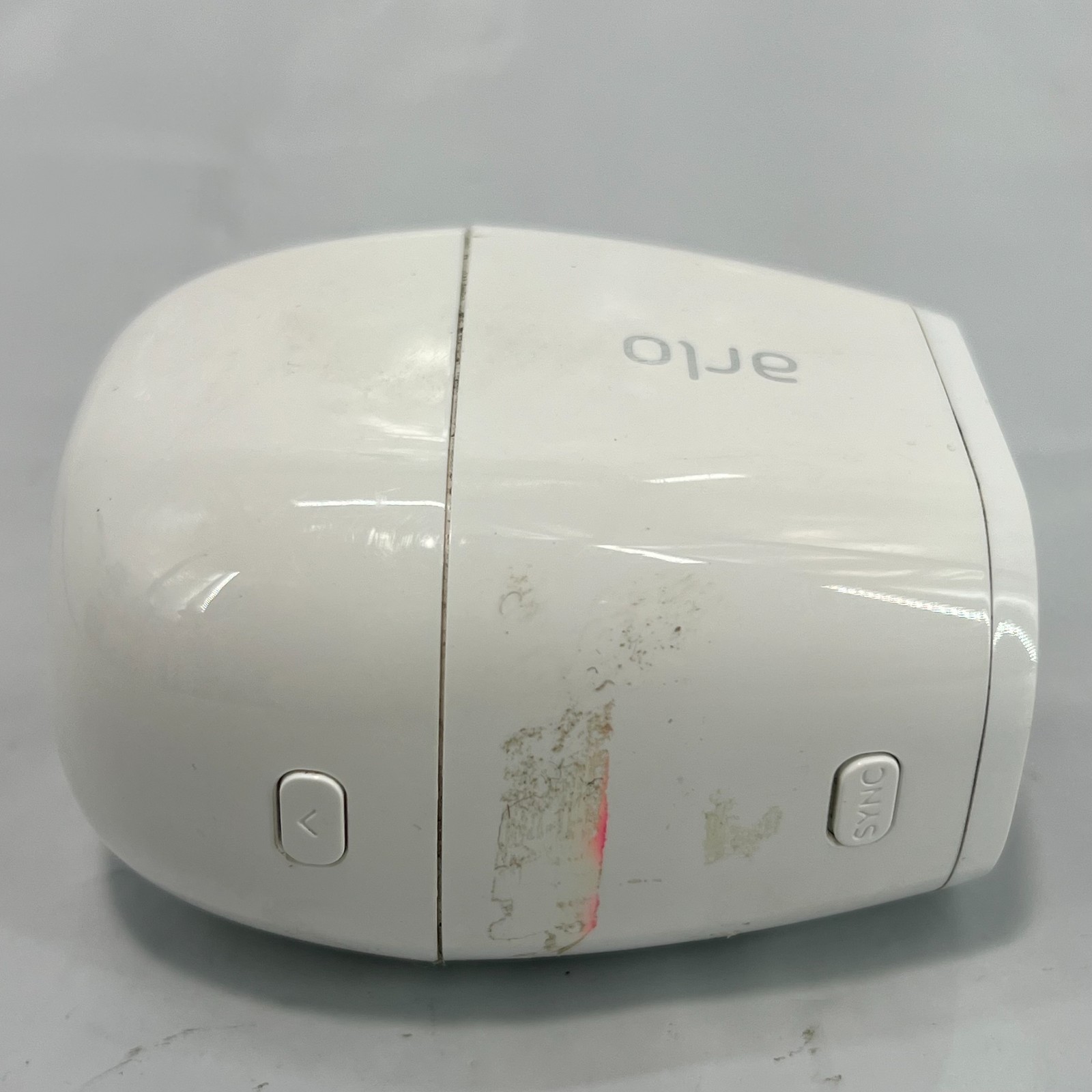 Netgear Arlo Pro 2 VMC4030P Wireless Security Cameras W Base Station VMB4000 x6