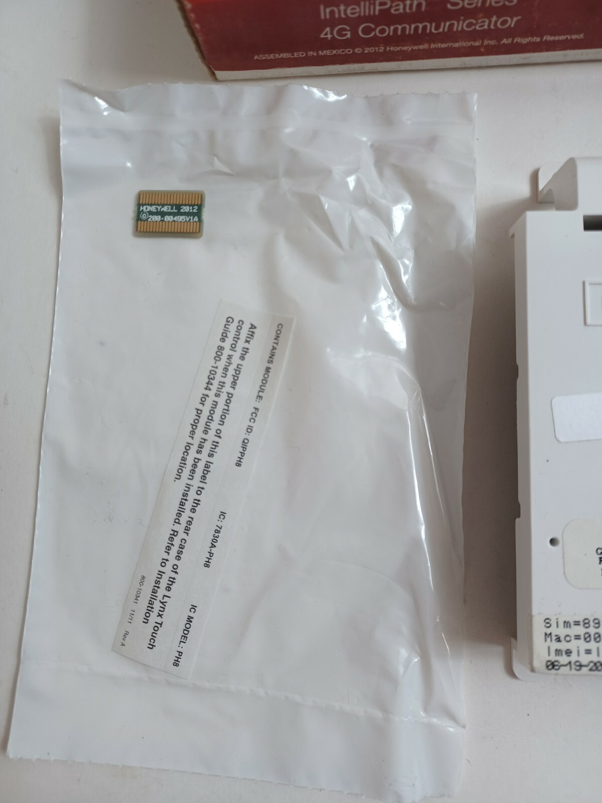 Honeywell GSMVLP5-4 IntelliPath Series 4G Communicator (SIM Card Not Activated)