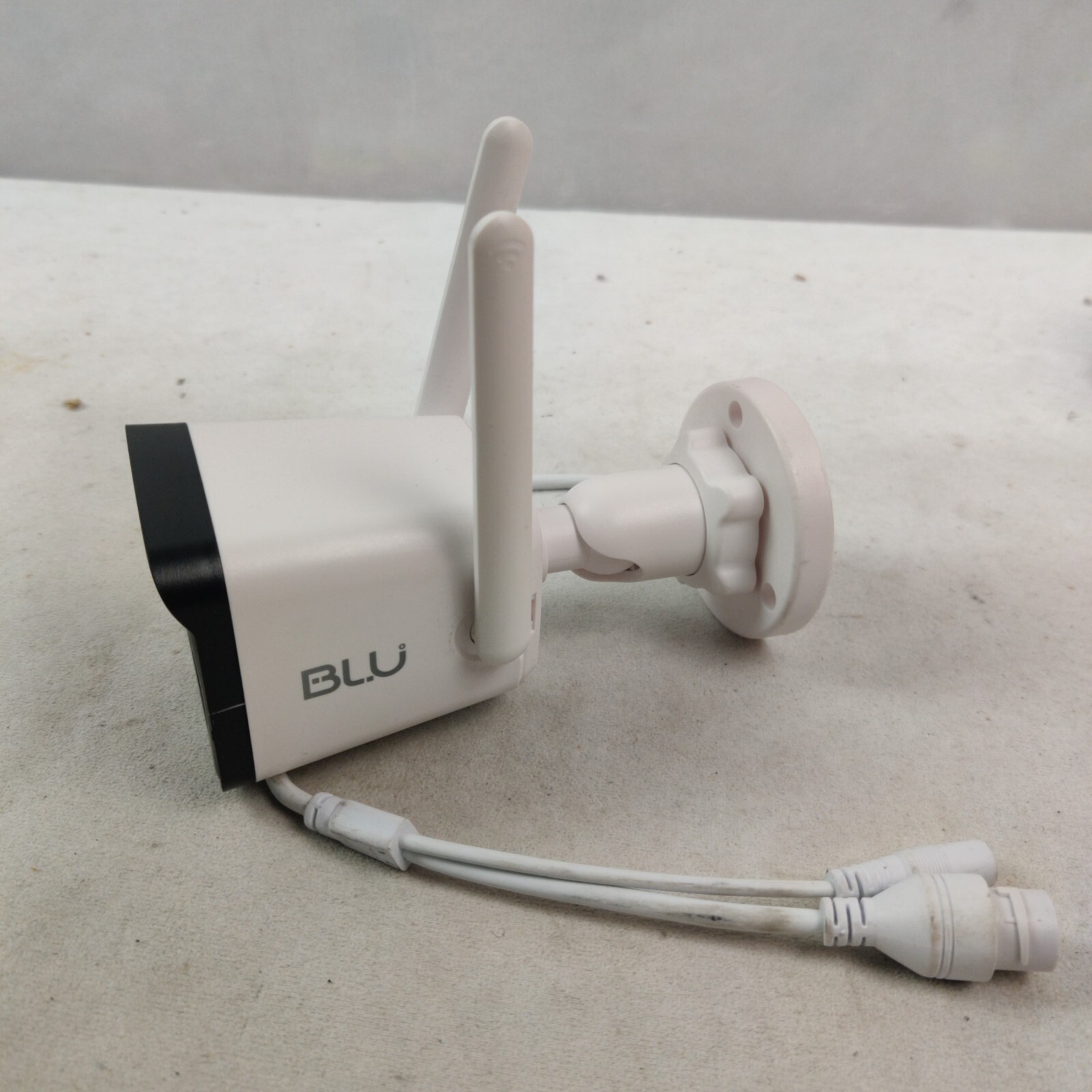 Blu 7004PW-XMT201 2.0MP 3.6MM Lens Security Camera