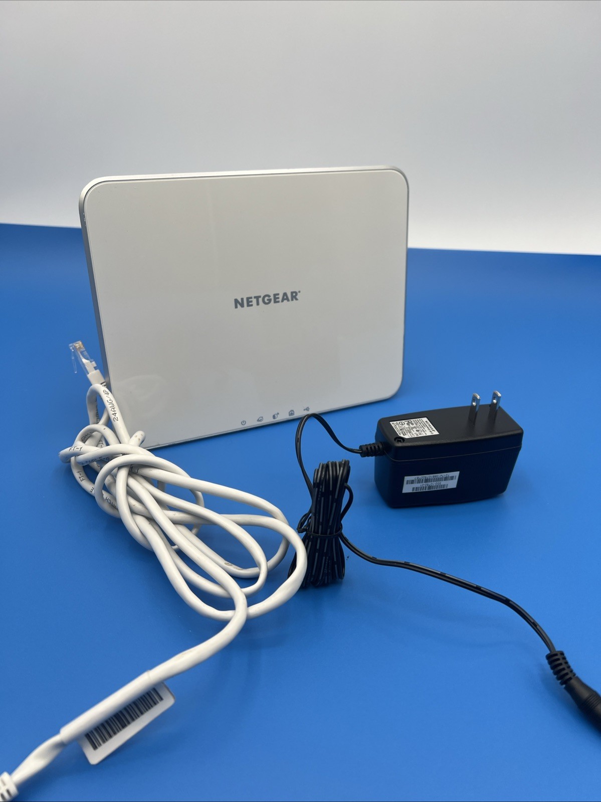 Arlo / Netgear Base Station VMB3000 Used **no cameras