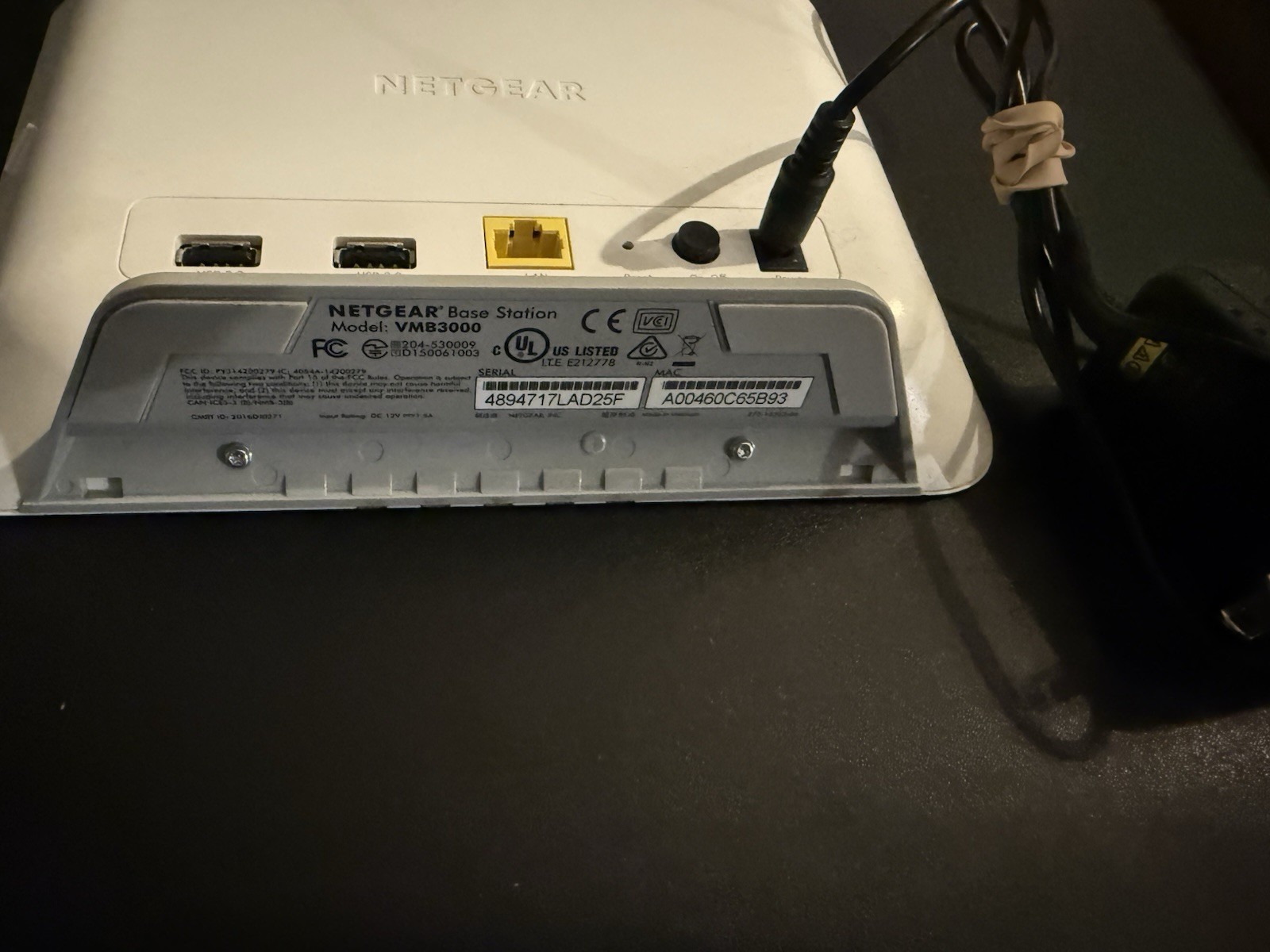 Netgear VMB3000 Wireless WiFi Router