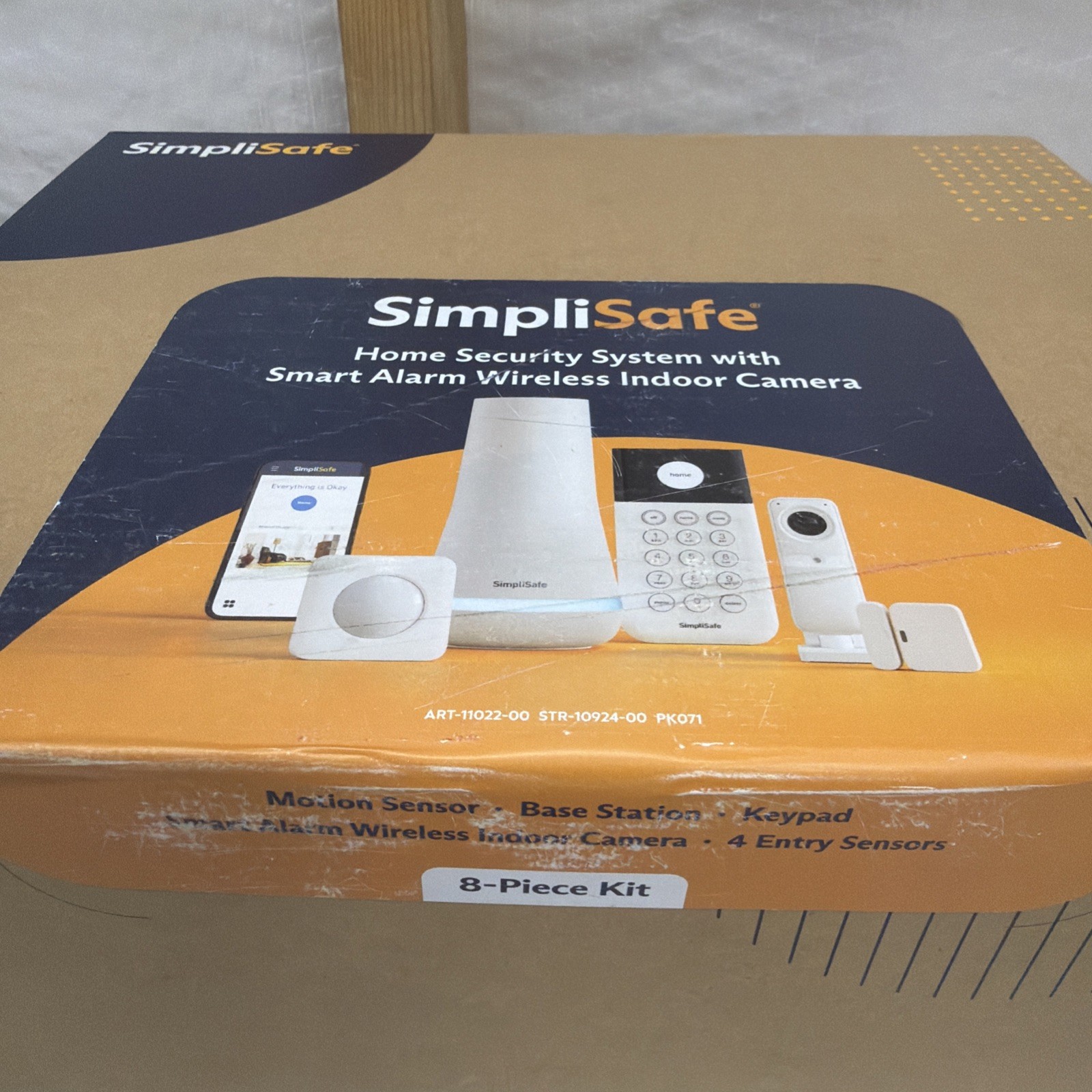 SimpliSafe Home Security System Indoor Camera 8 Piece Kit