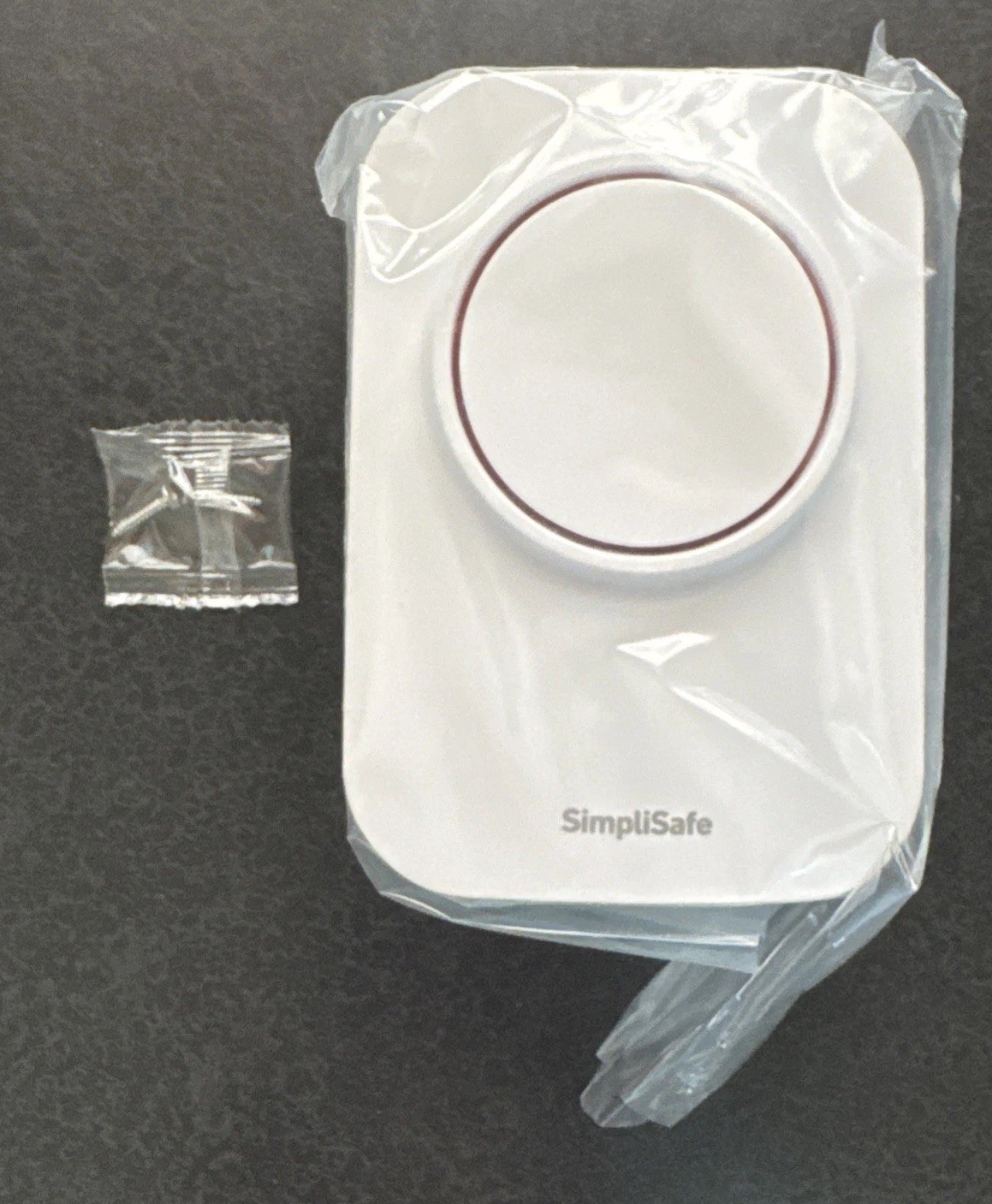 SimpliSafe 105dB Auxiliary Siren – Compatible with Gen 3 Home Security System