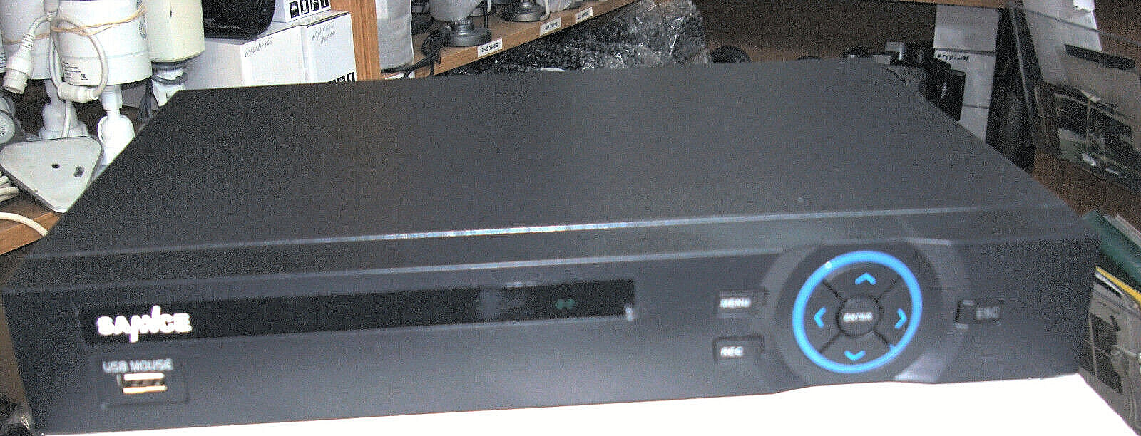 SANNCE DU-L81A1T 8 Ch DVR w/ 1 TB Formatted Hard Drive with Accessories